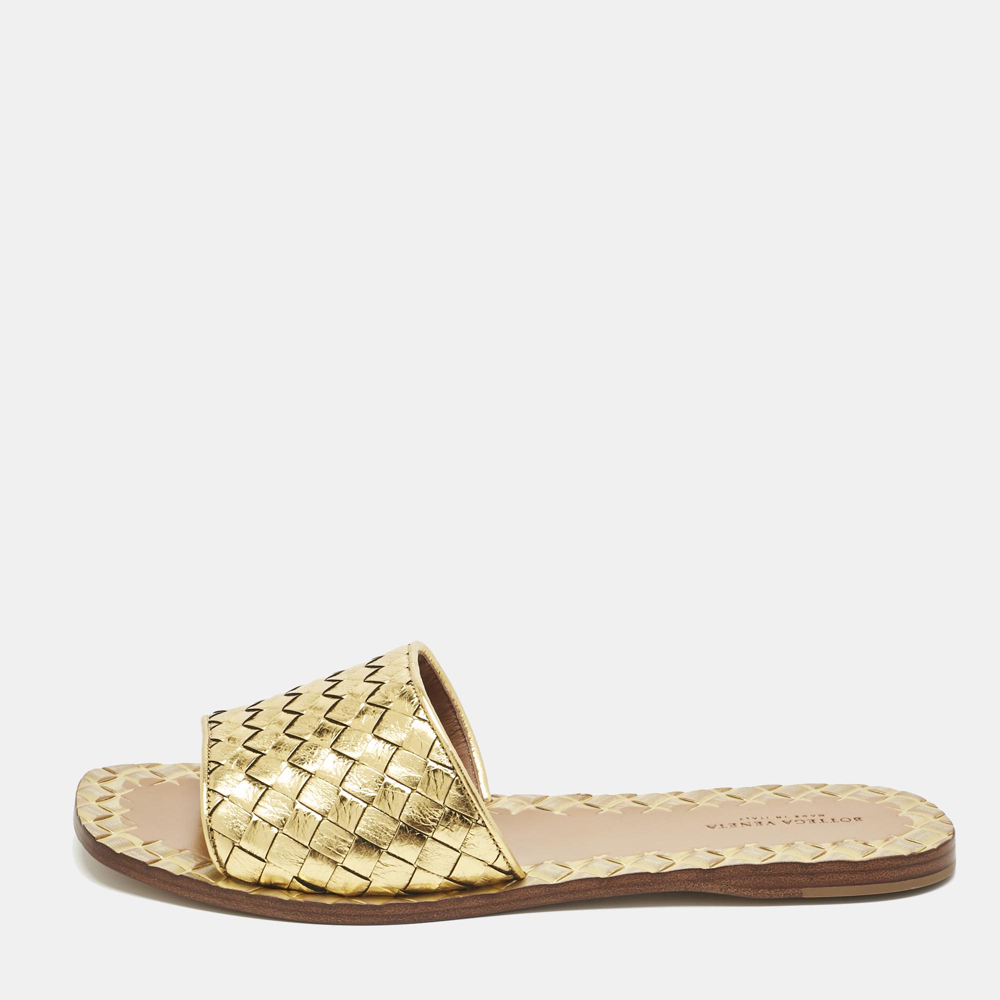 

Bottega Veneta Gold Intrecciato Leather Ravello Flat Slides Size