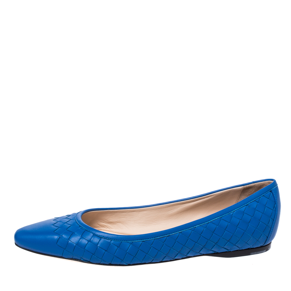 

Bottega Veneta Blue Intrecciato Leather Pointed Toe Ballet Flats Size