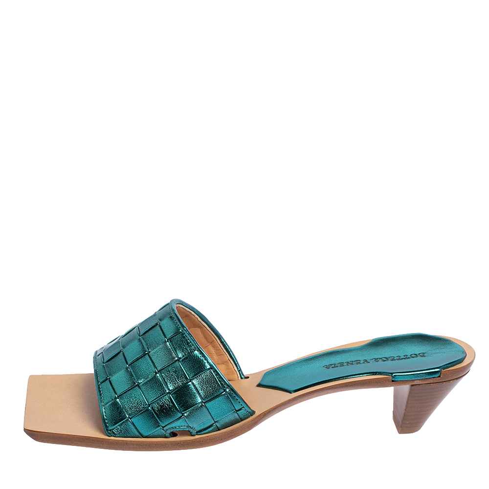 

Bottega Veneta Metallic Blue Intrecciato Leather Stretch Square Toe Slide Sandals Size