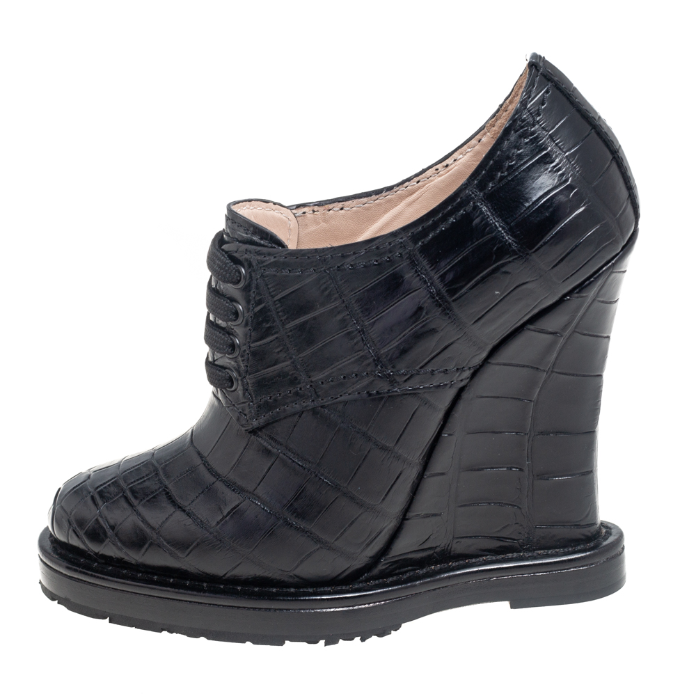 

Bottega Veneta Black Crocodile Leather Wedge Booties Size