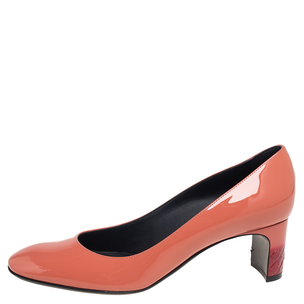 

Bottega Veneta Pink Patent Leather Block Heel Pumps Size