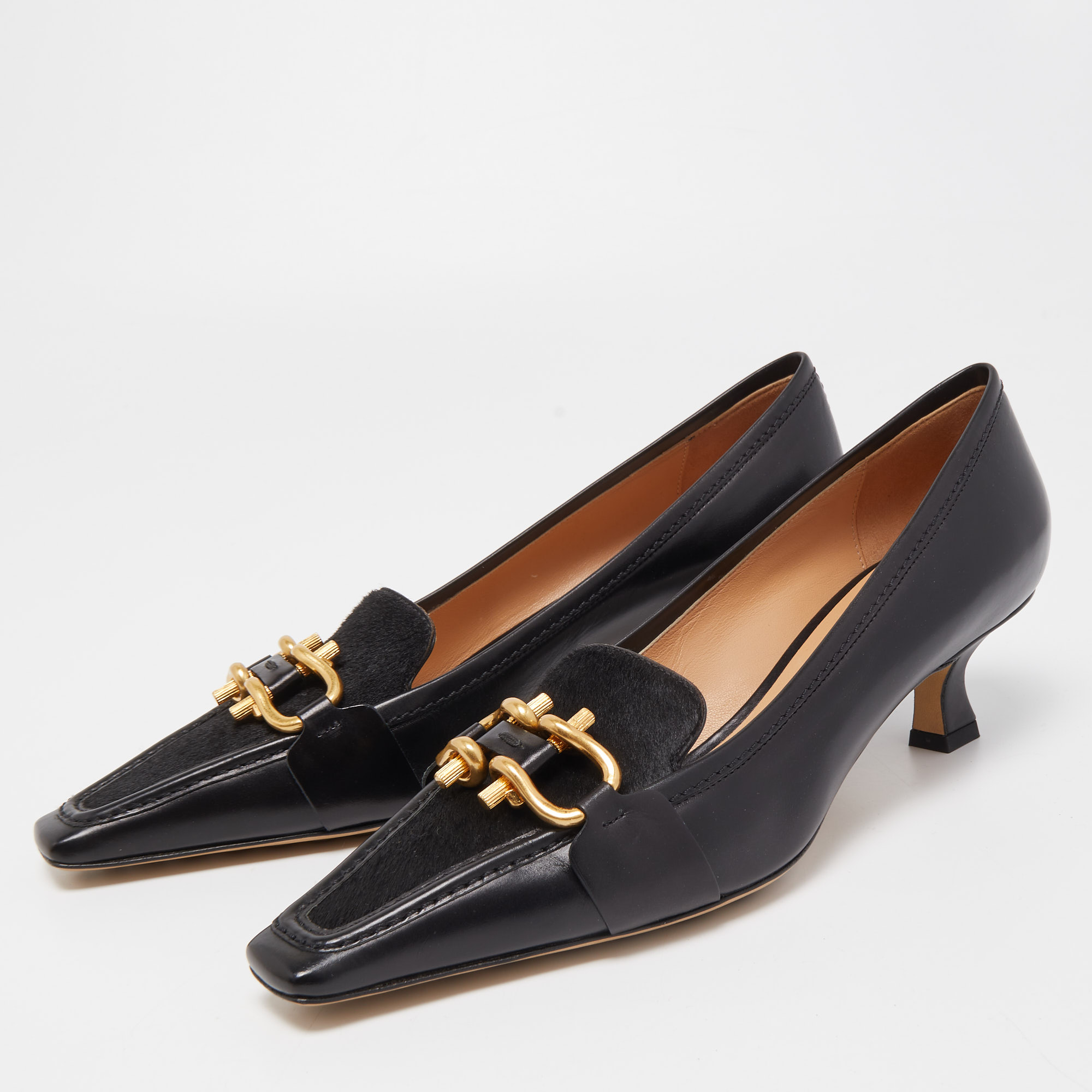 

Bottega Veneta Black Leather Madame Pumps Size