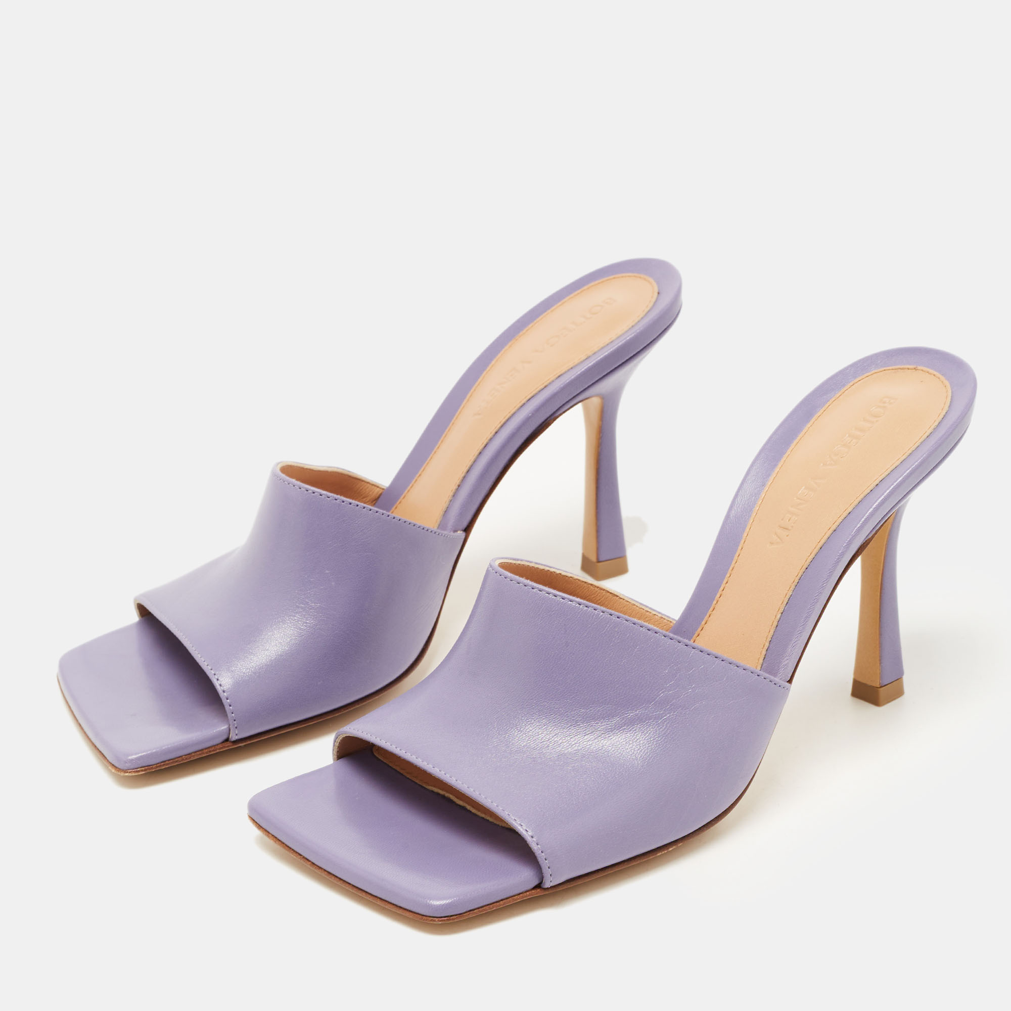 

Bottega Veneta Purple Leather Square Toe Stretch Sandals Size
