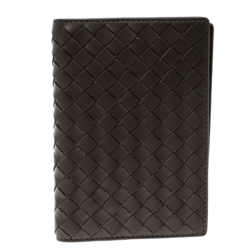 Bottega Veneta Grey Intrecciato Leather Passport Holder 