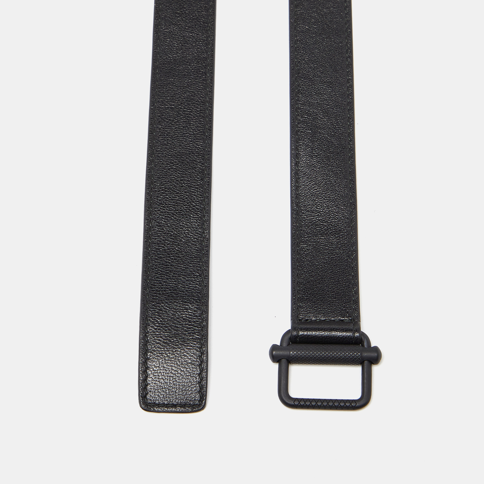

Bottega Veneta Black Leather Slim Buckle Belt