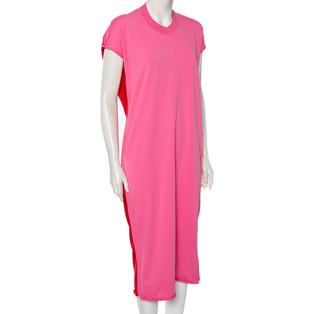 

Bottega Veneta Pink & Red Paneled Knit V-Neck Midi Shift Dress