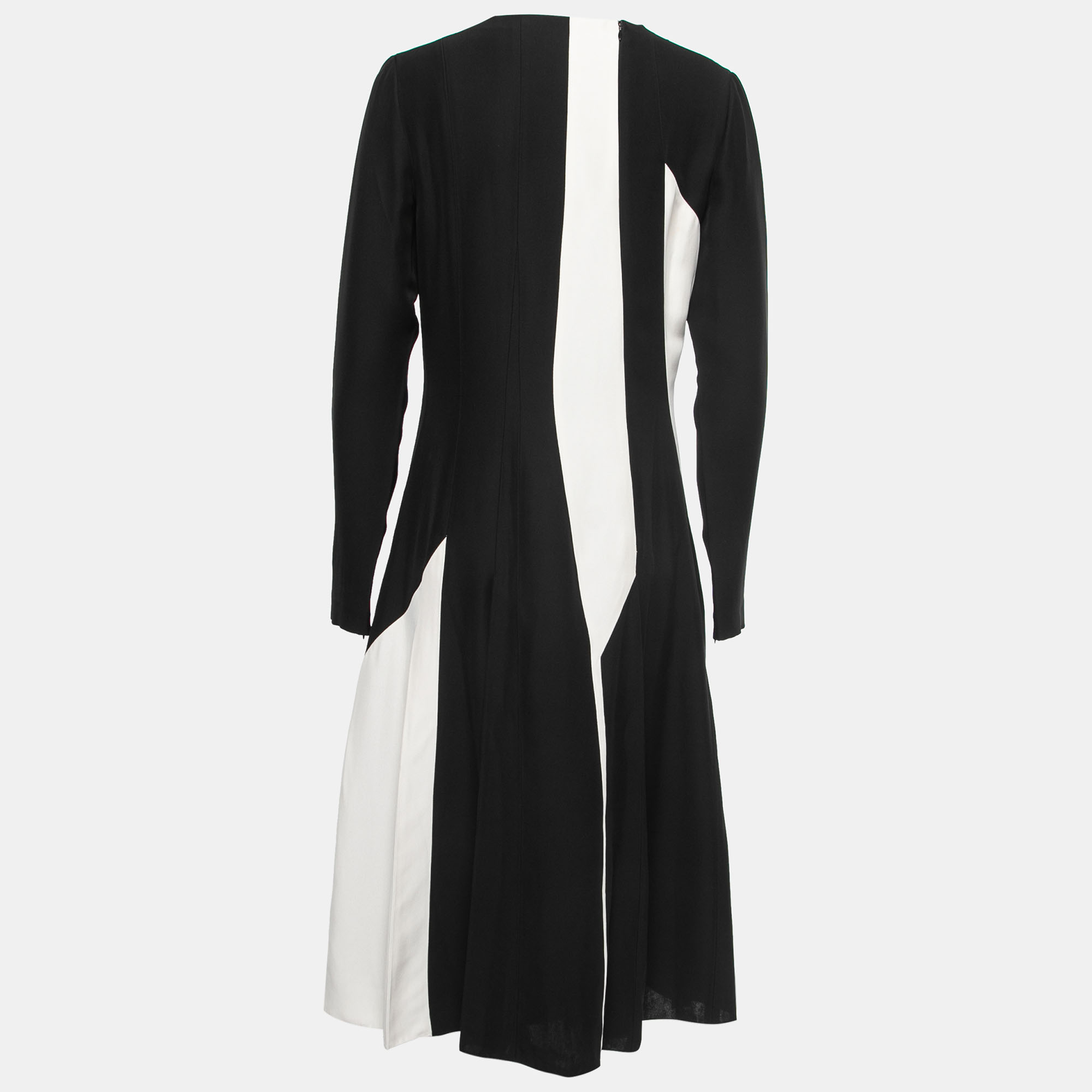 

Bottega Veneta Monochrome Patterned Crepe Pleated Midi Dress, Black