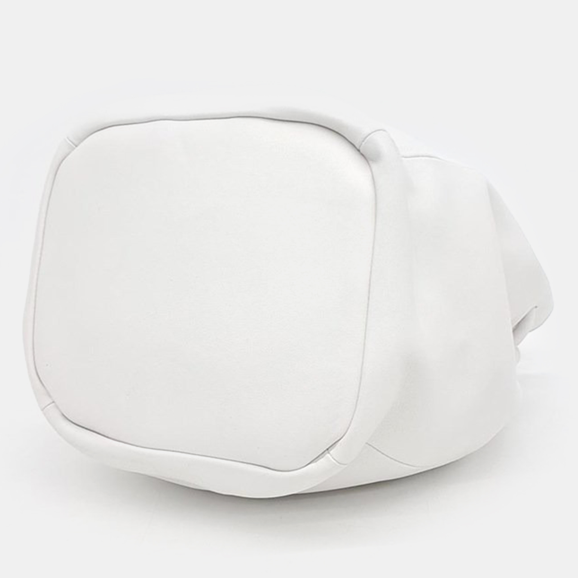 Bottega Veneta White Veneta Handbag 