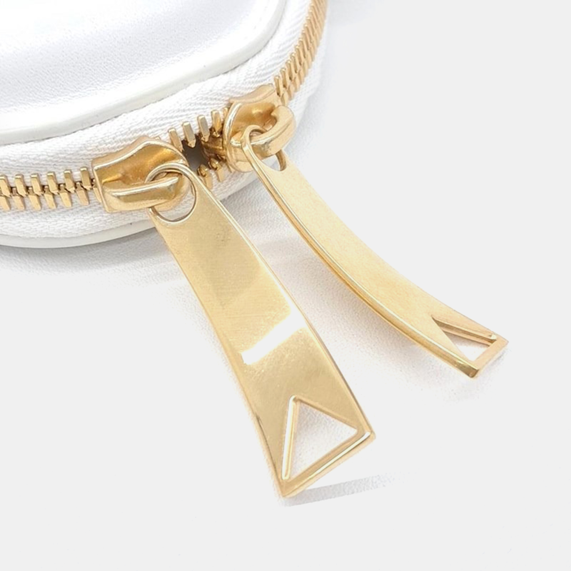 Bottega Veneta White Veneta Handbag 