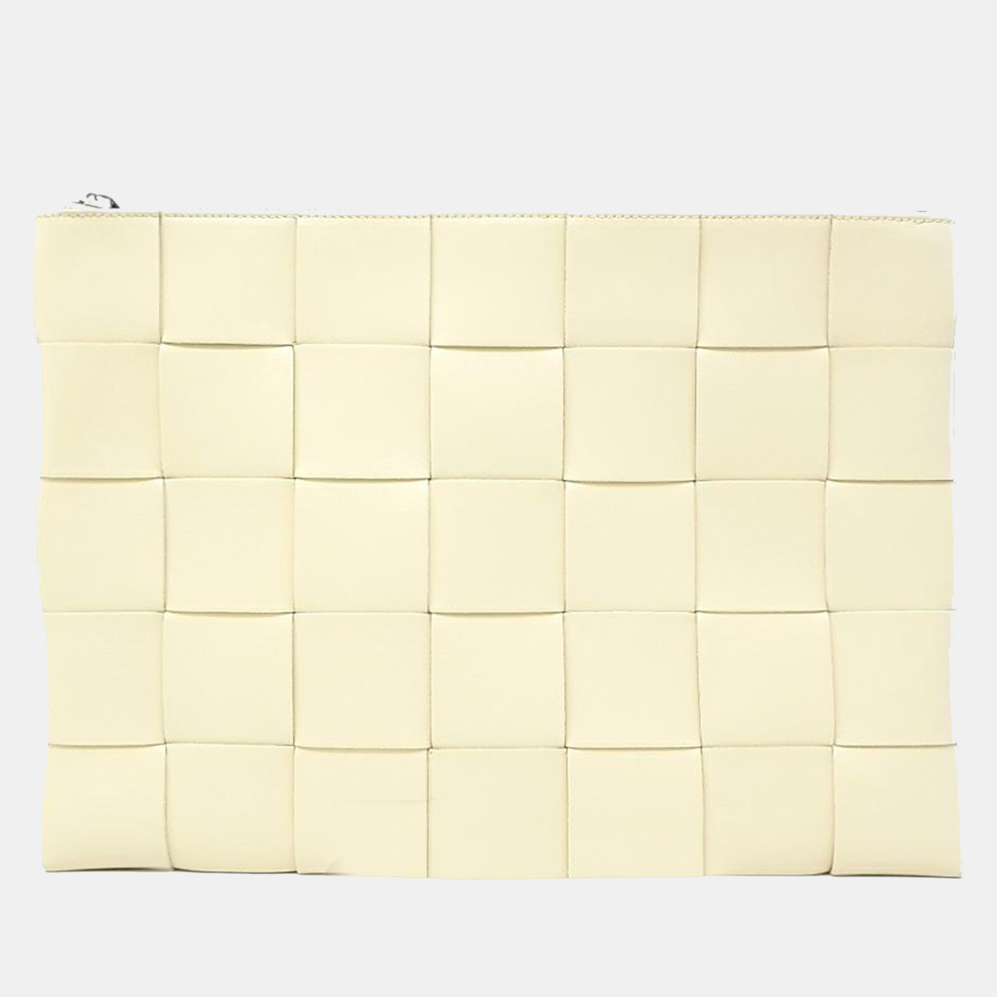 Pre-owned Bottega Veneta Mesh Clutch In Beige