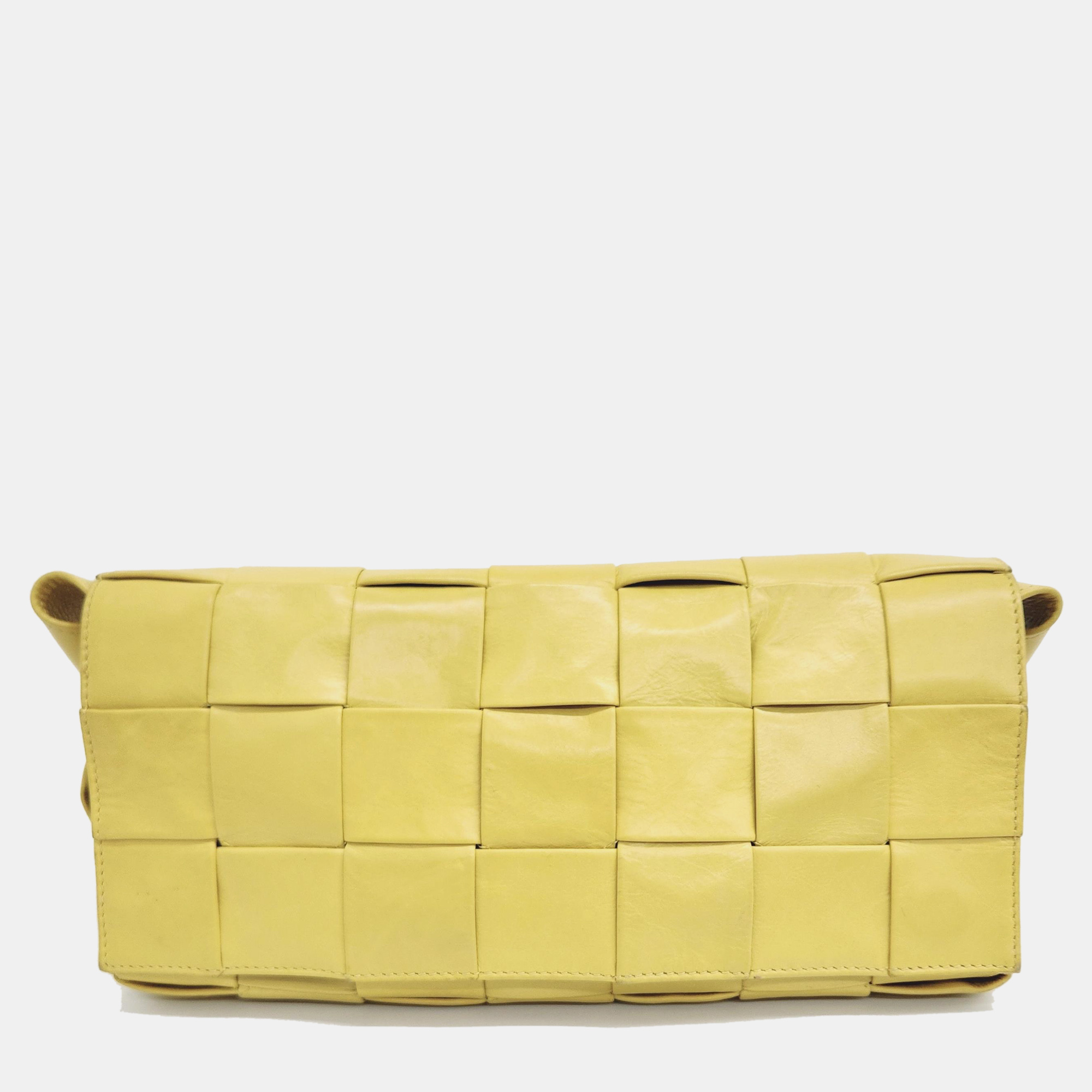 

Bottega Veneta stretch cassette bag, Yellow