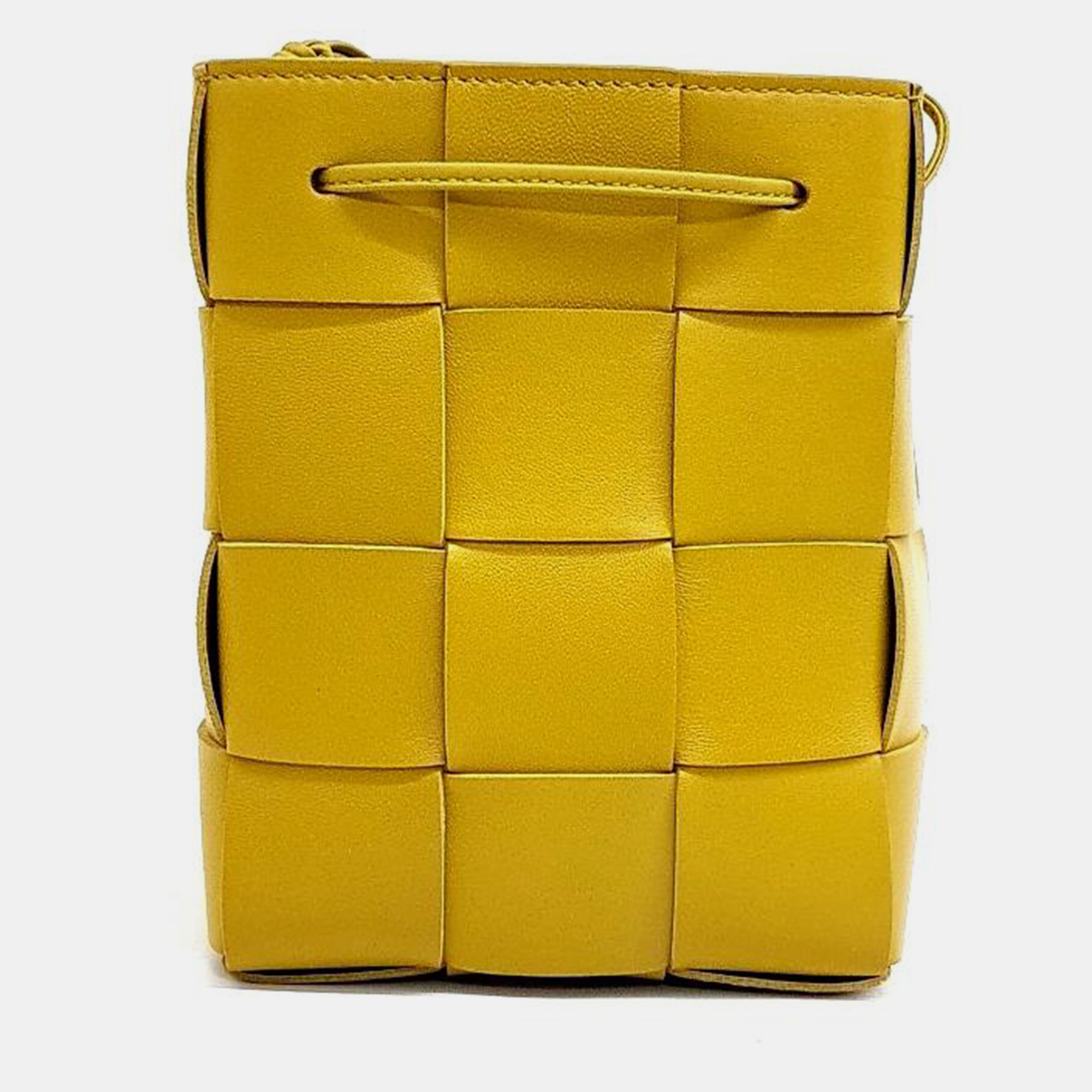 

Bottega Veneta Cassette Bucket Bag, Yellow