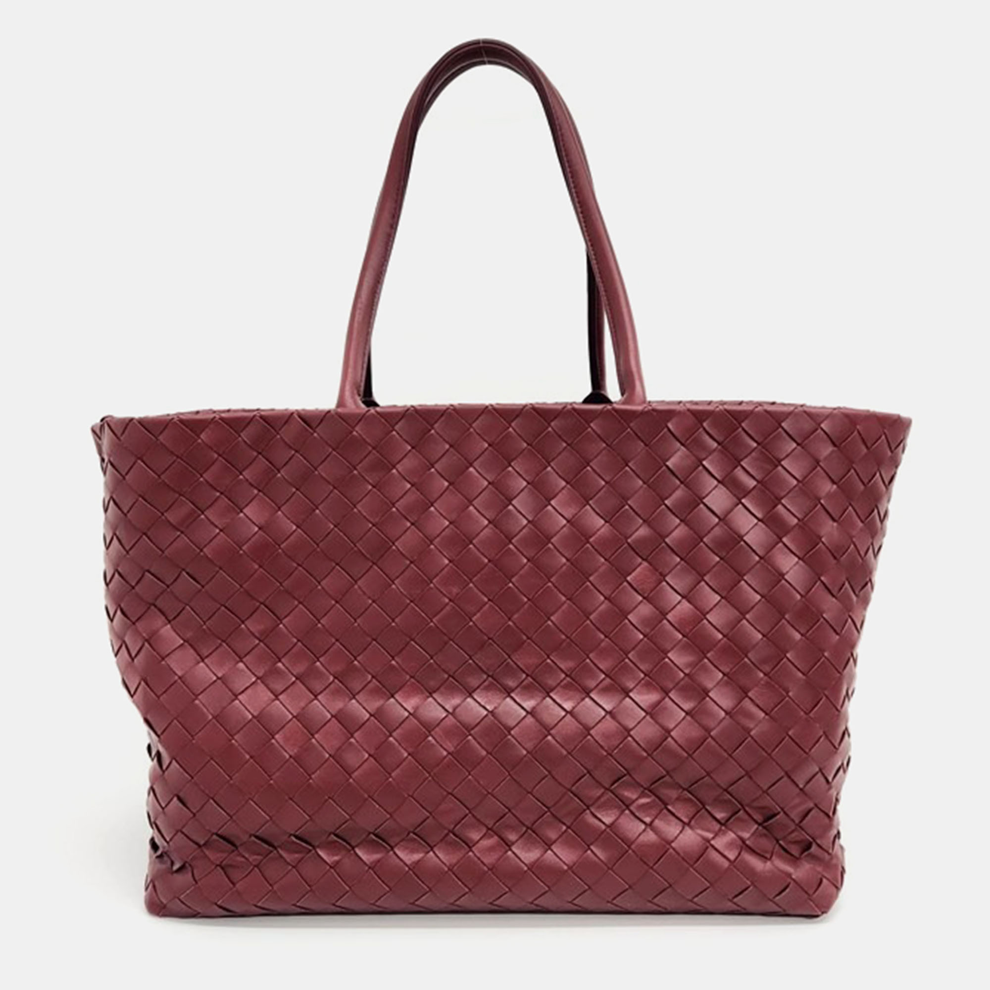 

Bottega Veneta Mesh Kavat Bag, Red