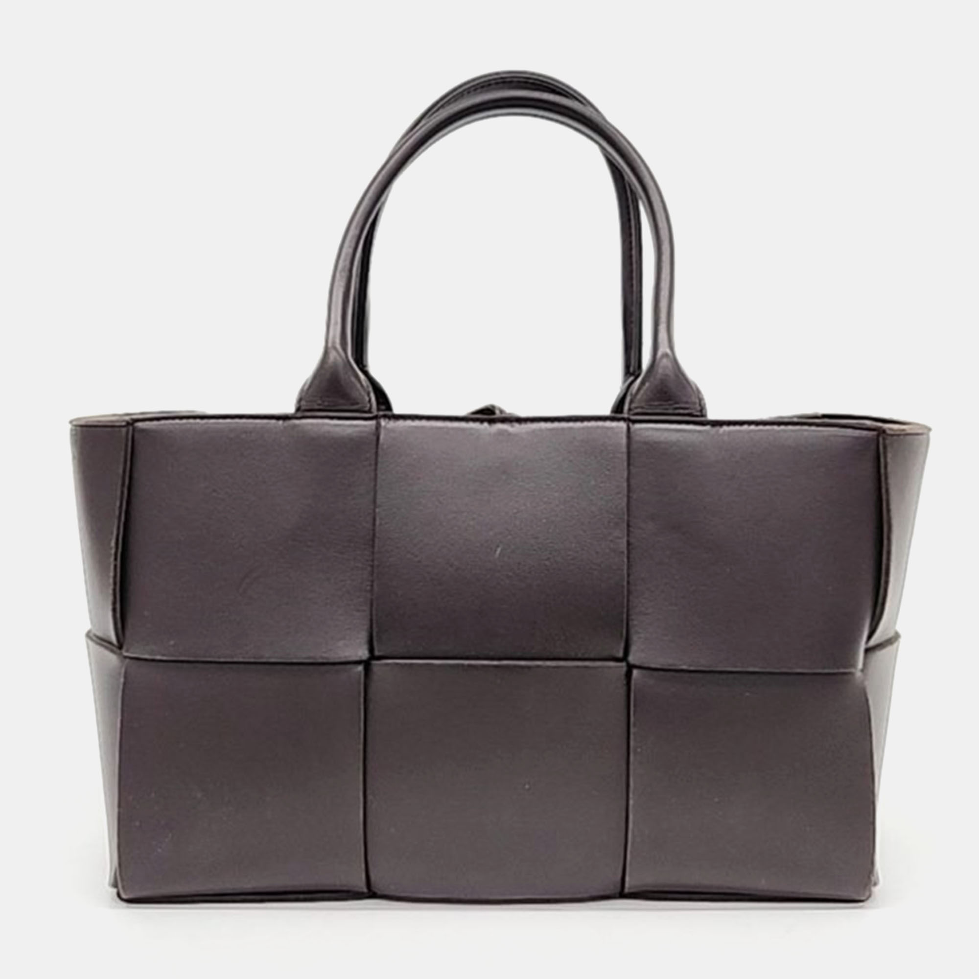 

Bottega Veneta Arco Tote Bag, Brown