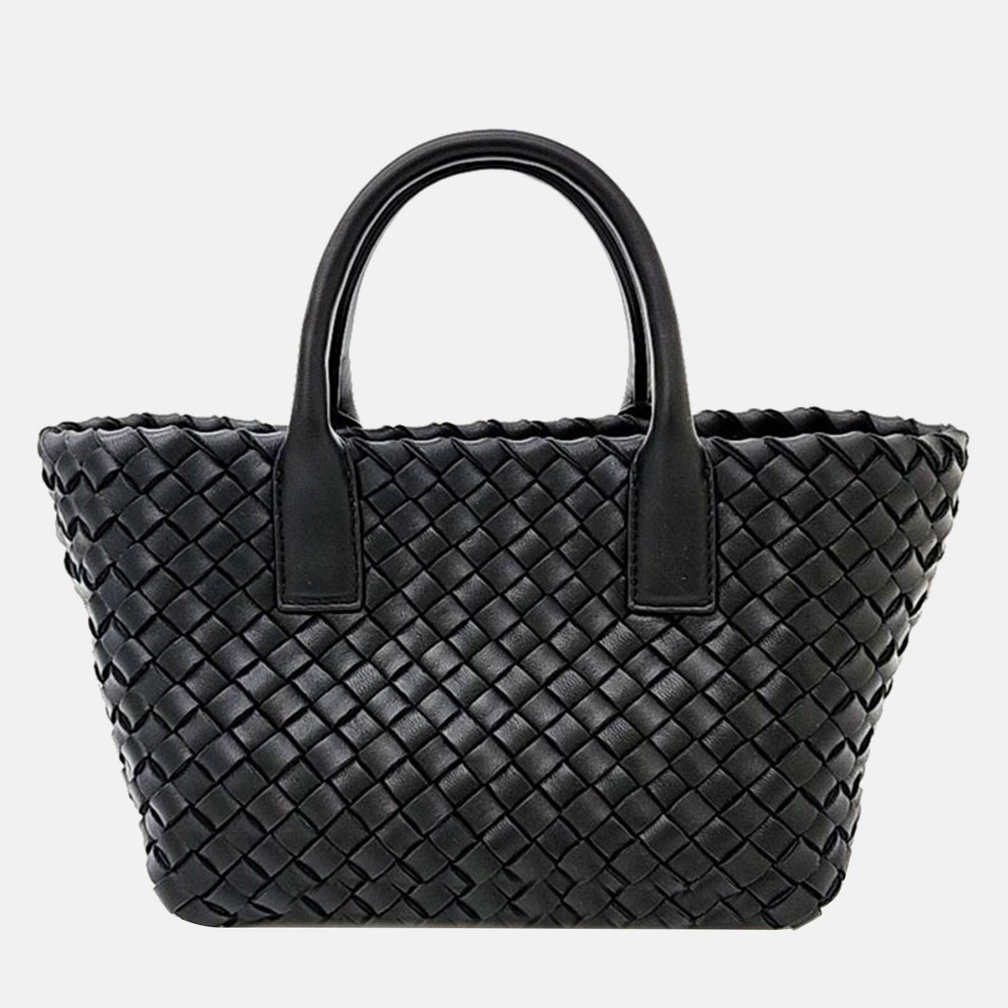 

Bottega Veneta Mesh Mini Kavat Bag, Black