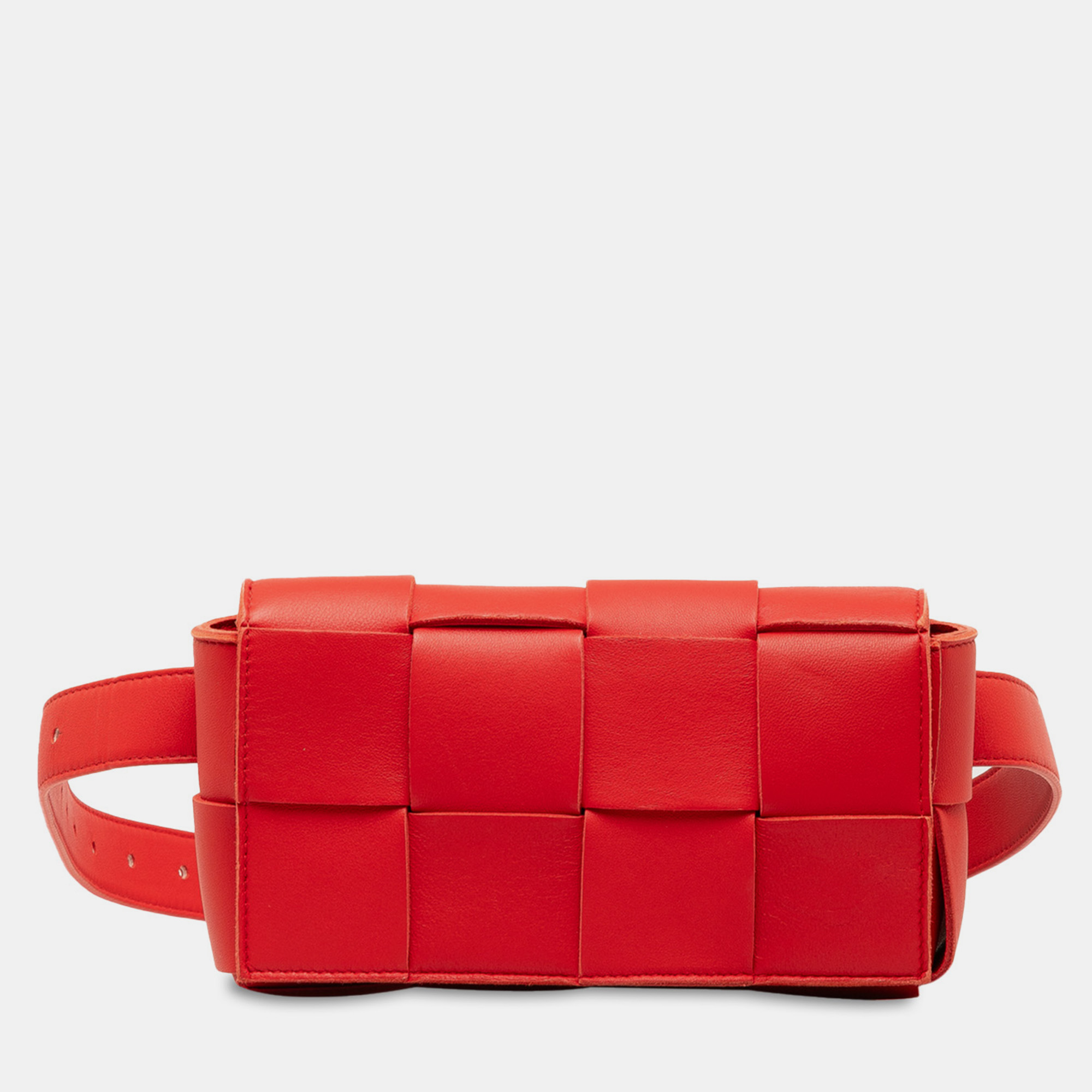 

Bottega Veneta Calfskin Intrecciato Cassette Belt Bag, Red