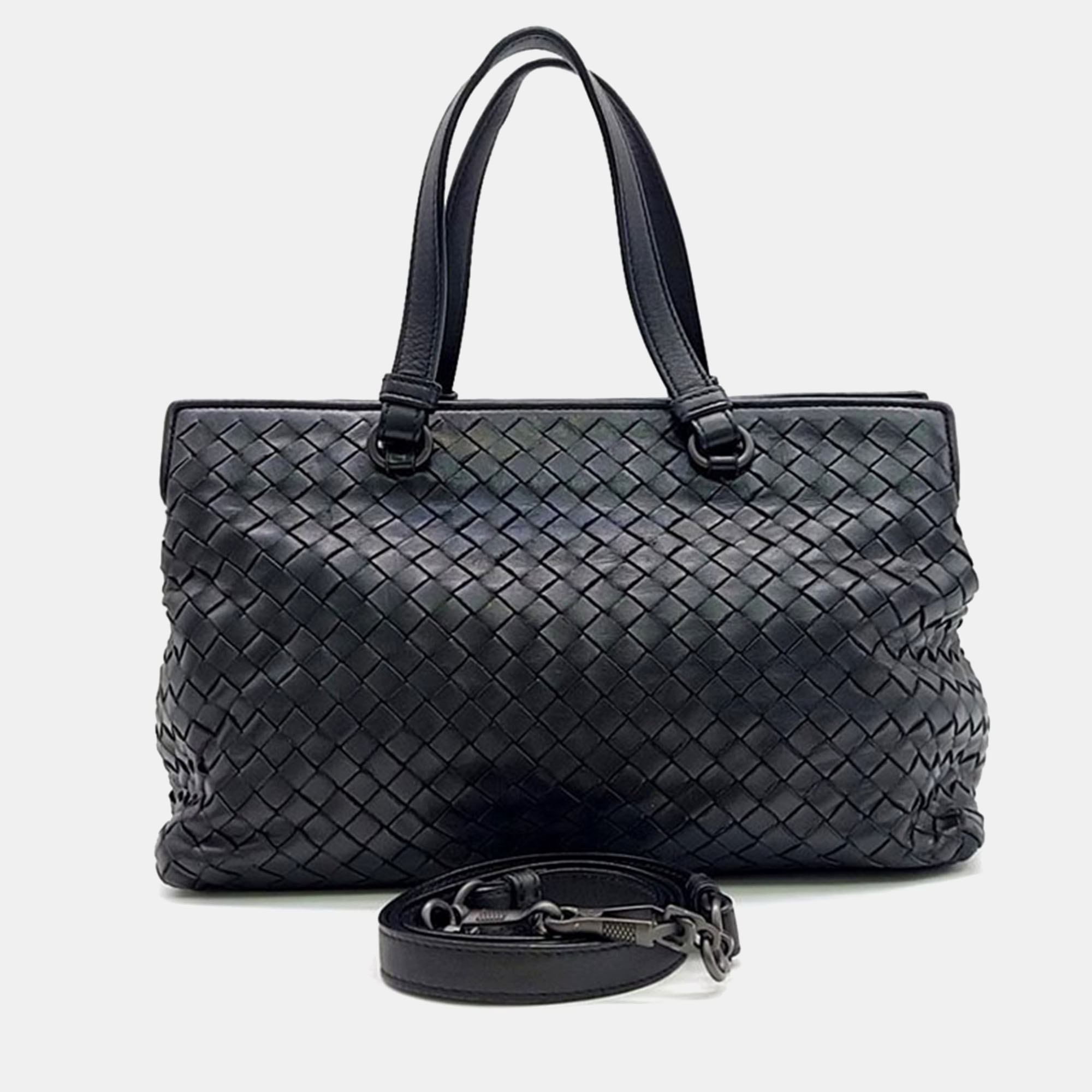 

Bottega Veneta Mesh Tote Bag, Black