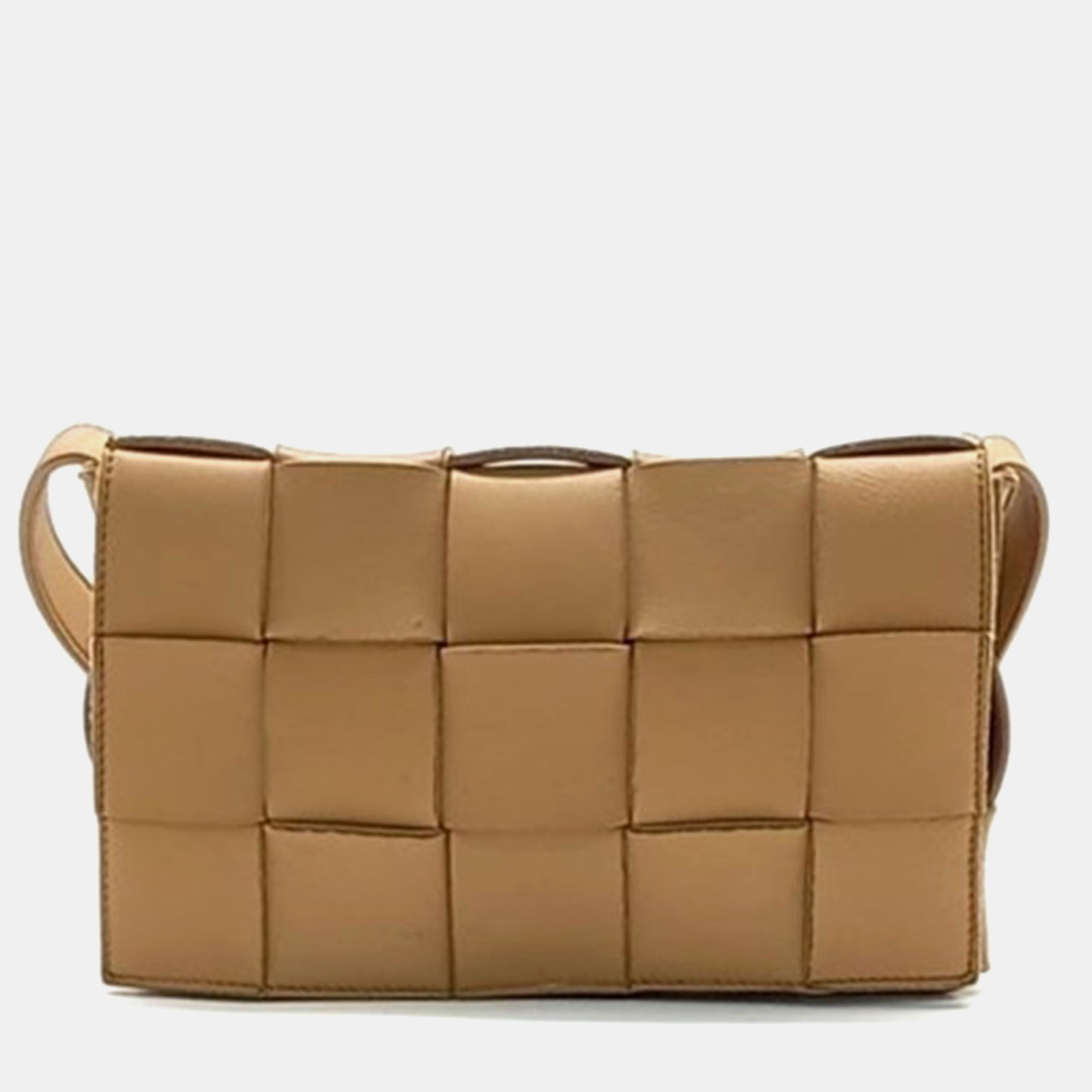 Pre-owned Bottega Veneta Cassette Bag In Beige