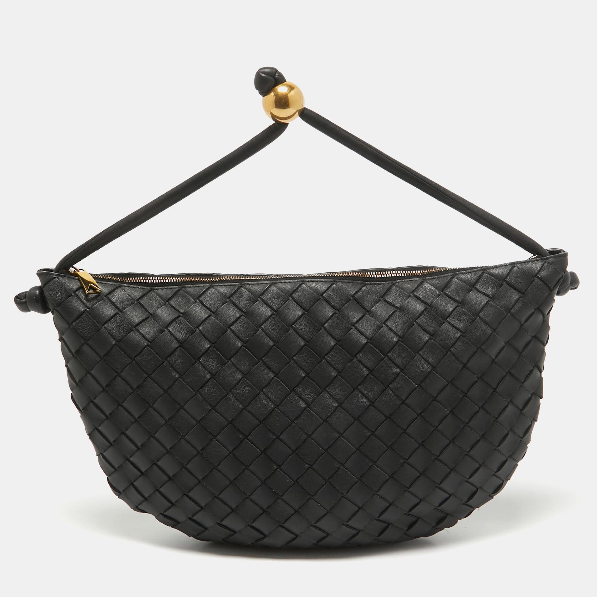 

Bottega Veneta Black Intrecciato Leather Medium Turn Pouch