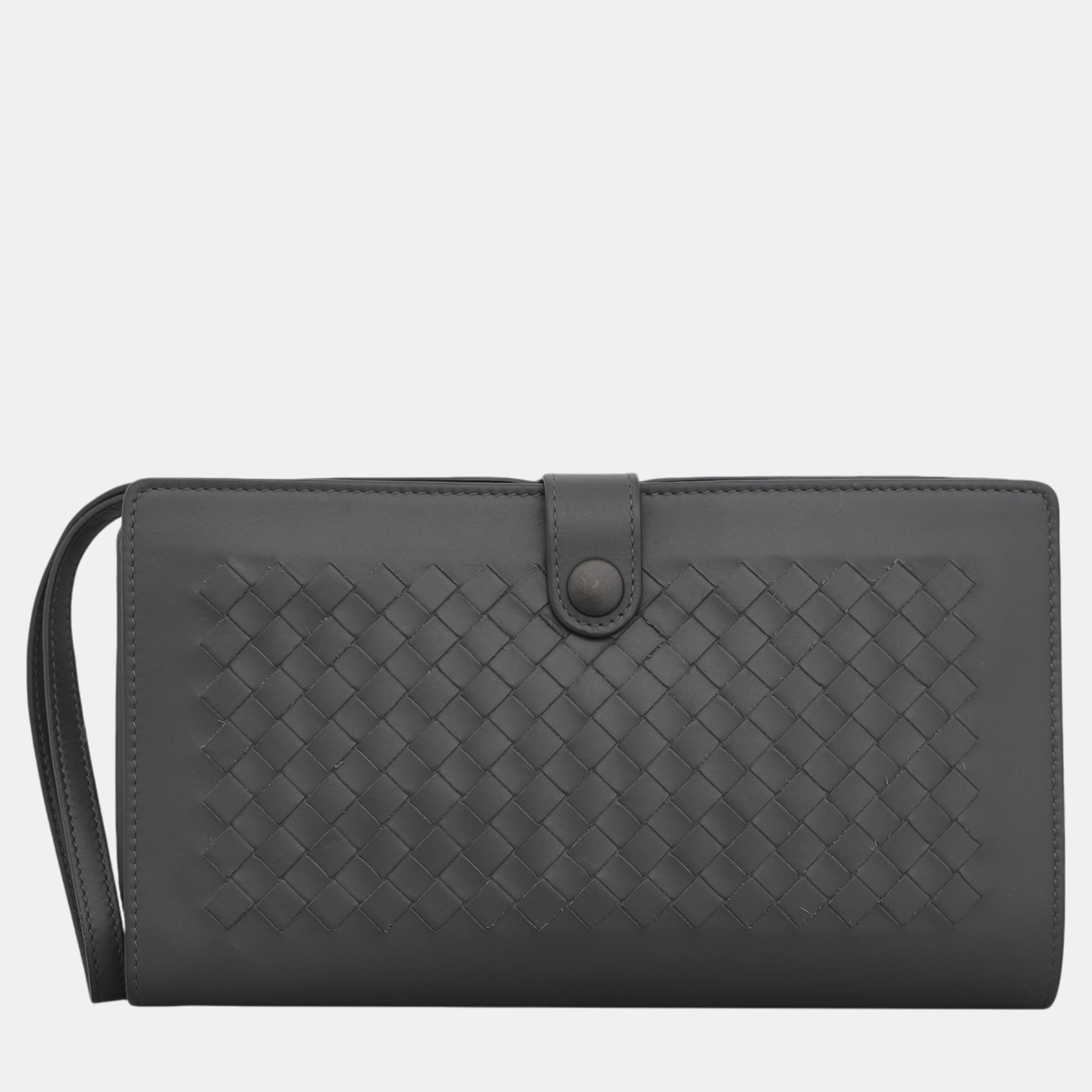 

Bottega Veneta Woven Clutch, Grey