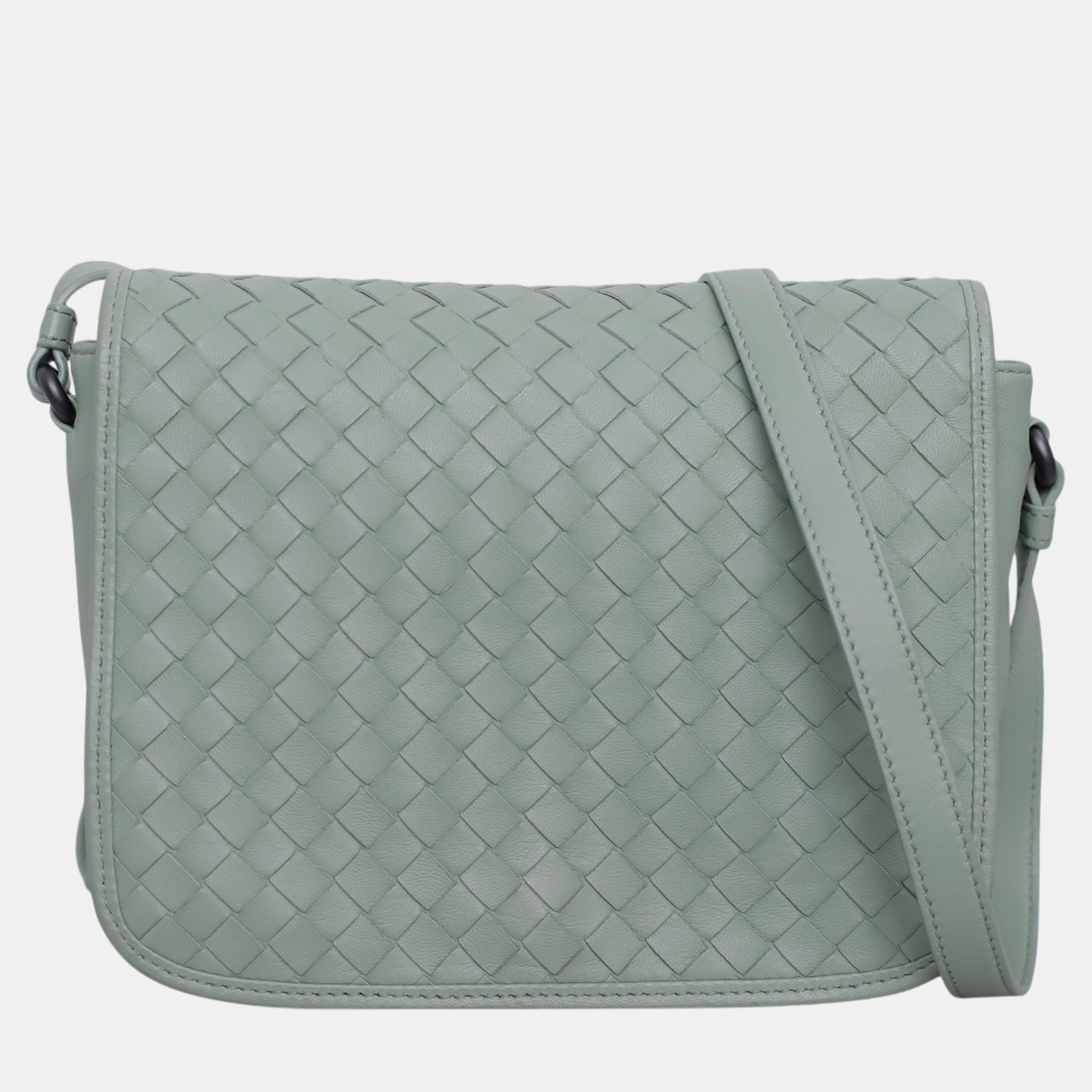 

Bottega Veneta Intrecciato Crossbody Flap Bag, Green