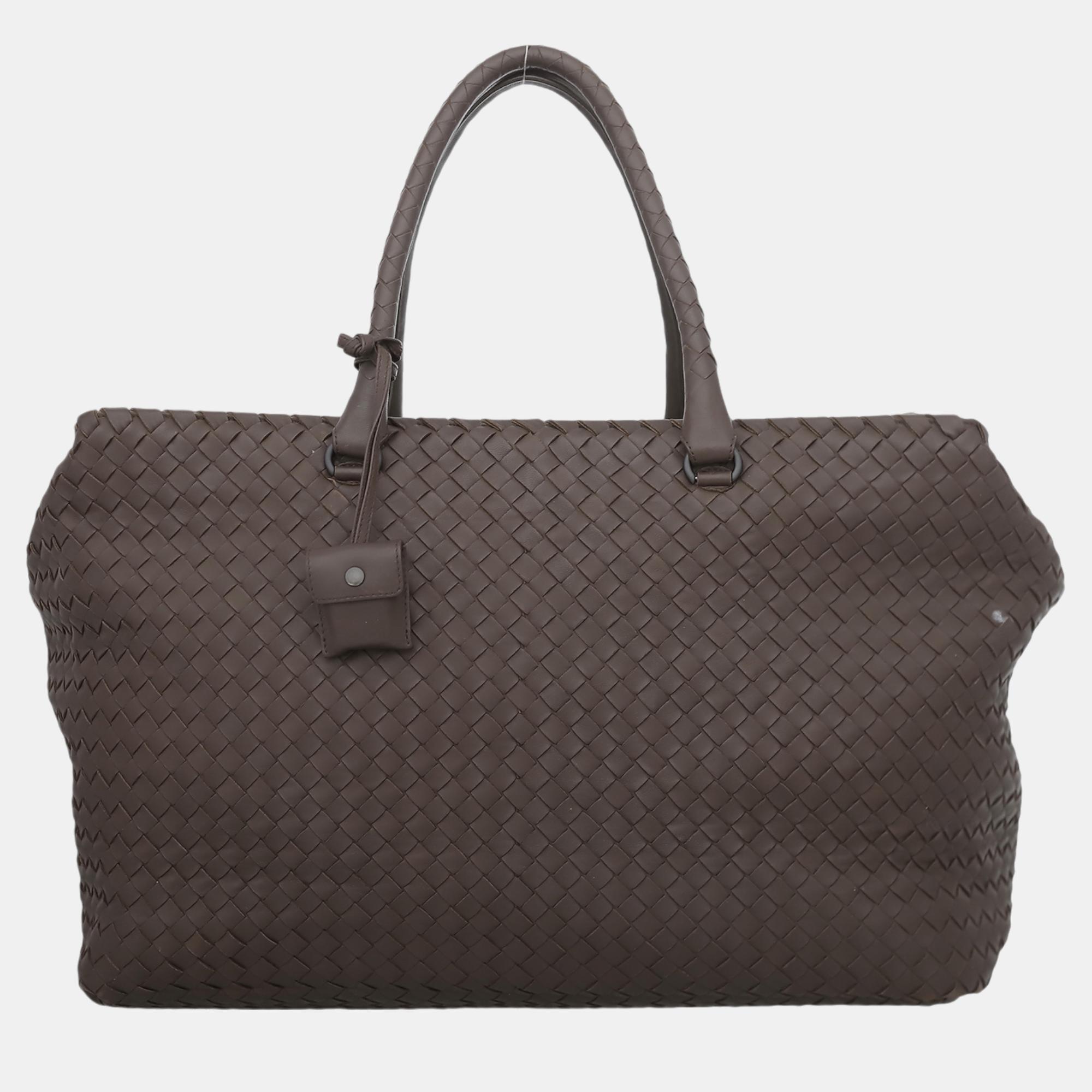 

Bottega Veneta Large Intrecciato Bag, Brown