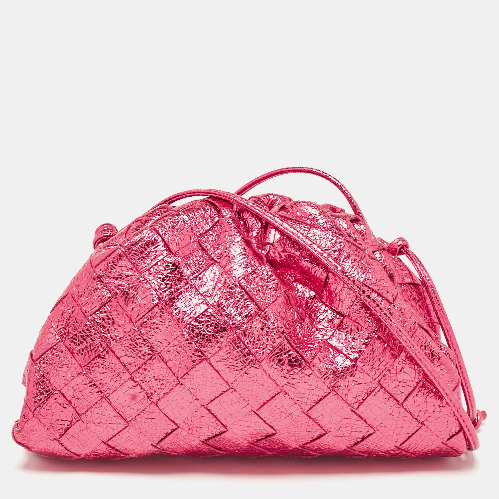 

Bottega Veneta Metallic Pink Intrecciato Leather Mini The Pouch Bag