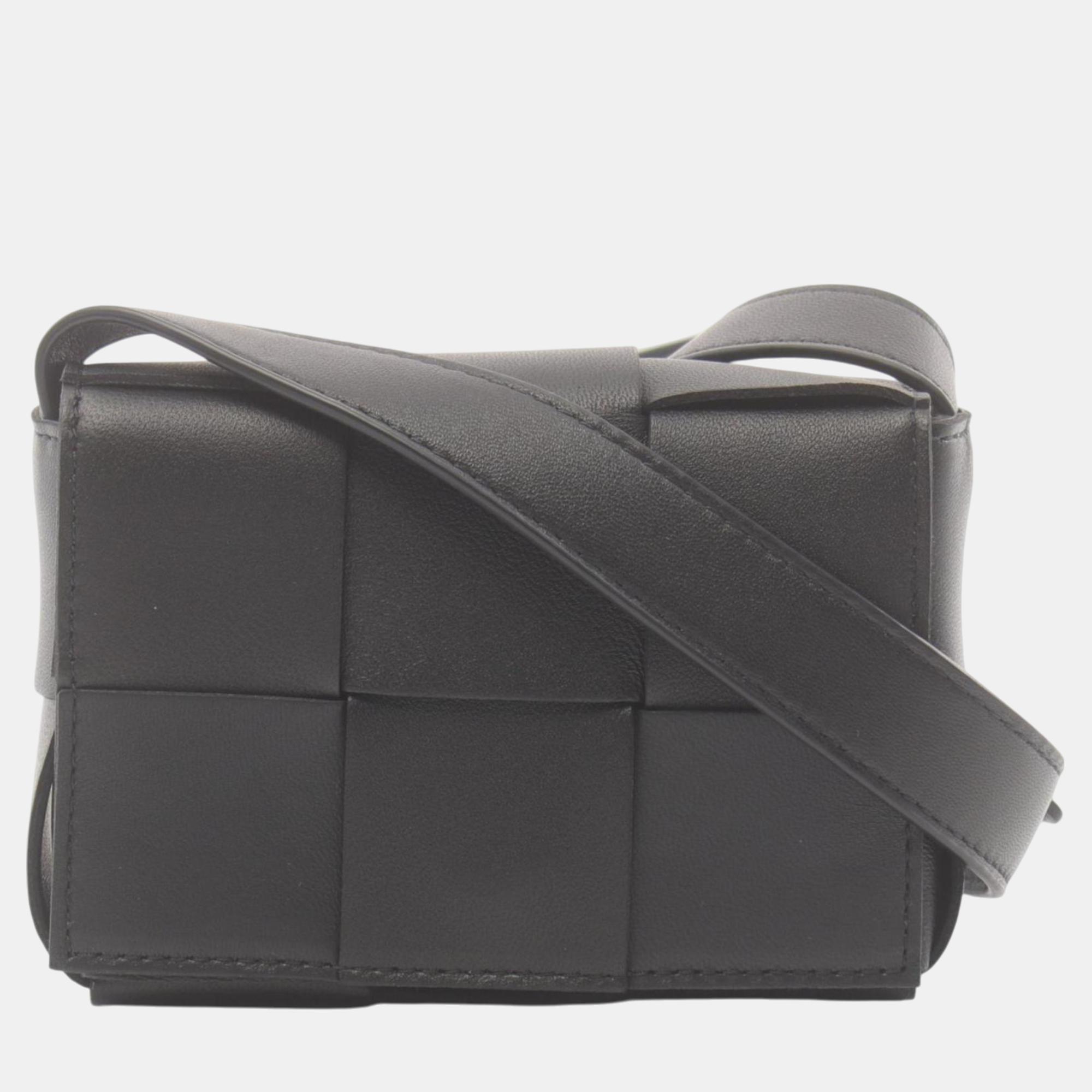 

Bottega Veneta Leather Black CANDY Cassette Bag