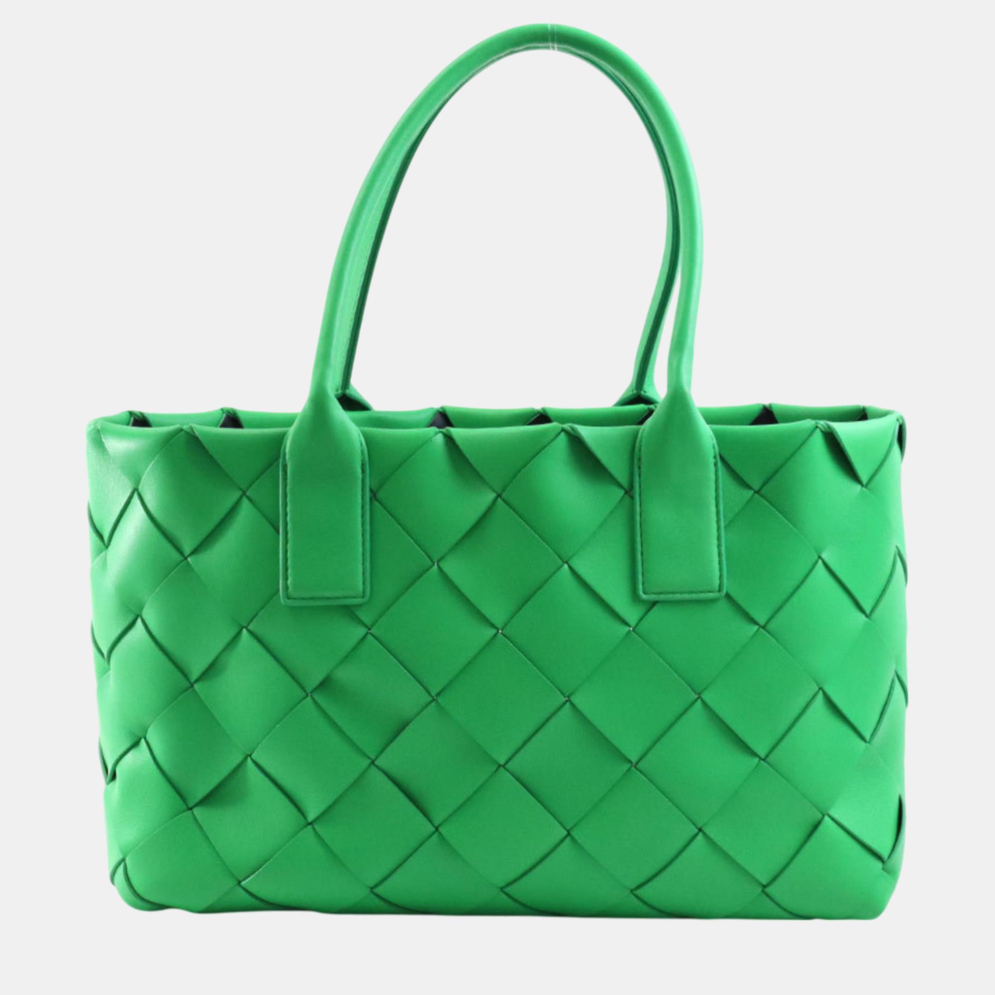 

Bottega Veneta Leather Green Intrecciato Shoulder Bag