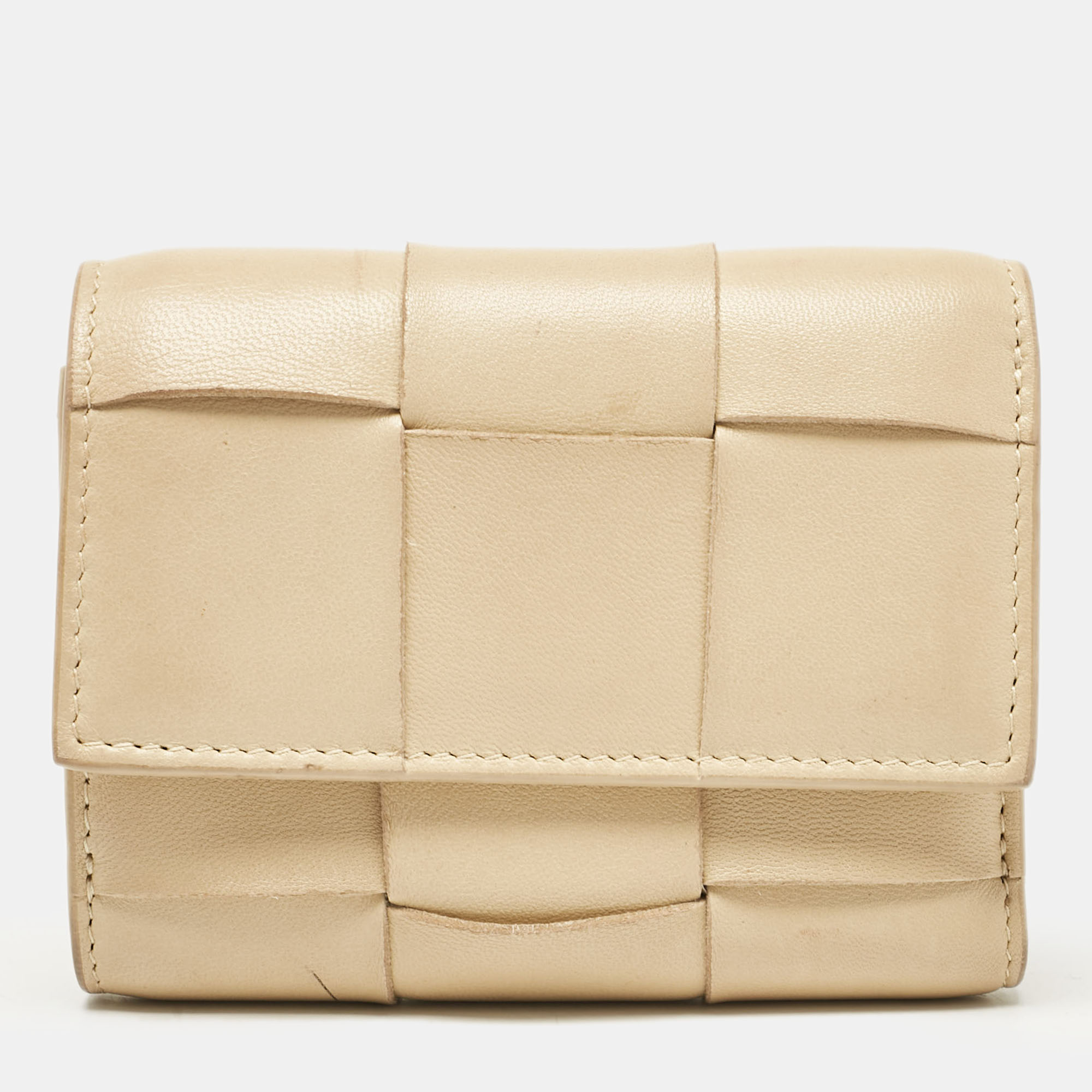 

Bottega Veneta Beige Leather Intrecciato Cassette Zip Trifold Wallet