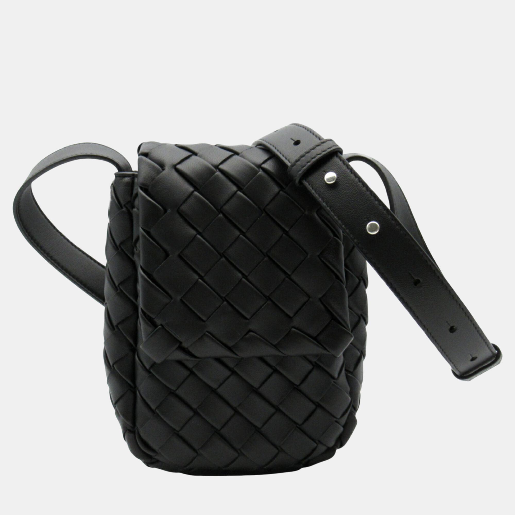 

Bottega Veneta Black Calf Leather Shoulder Bag