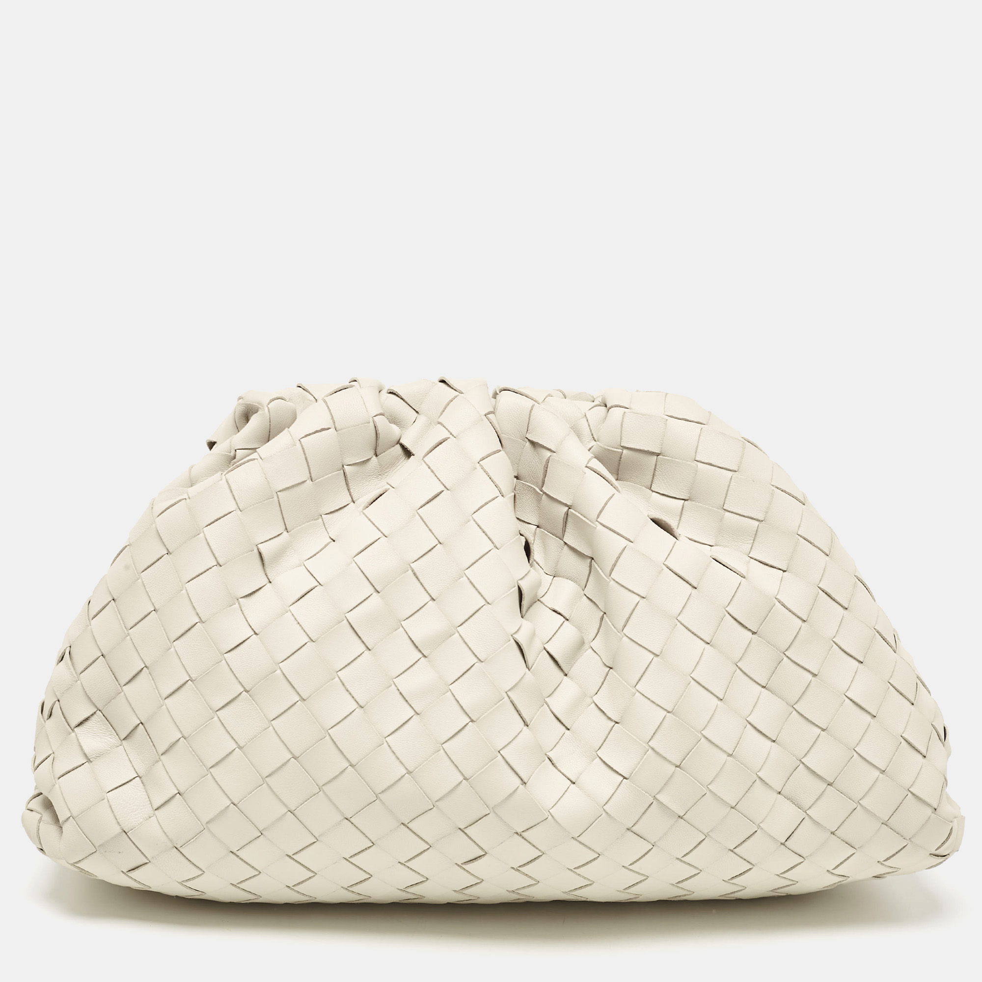 

Bottega Veneta Off White Intrecciato Leather Classic The Pouch Clutch