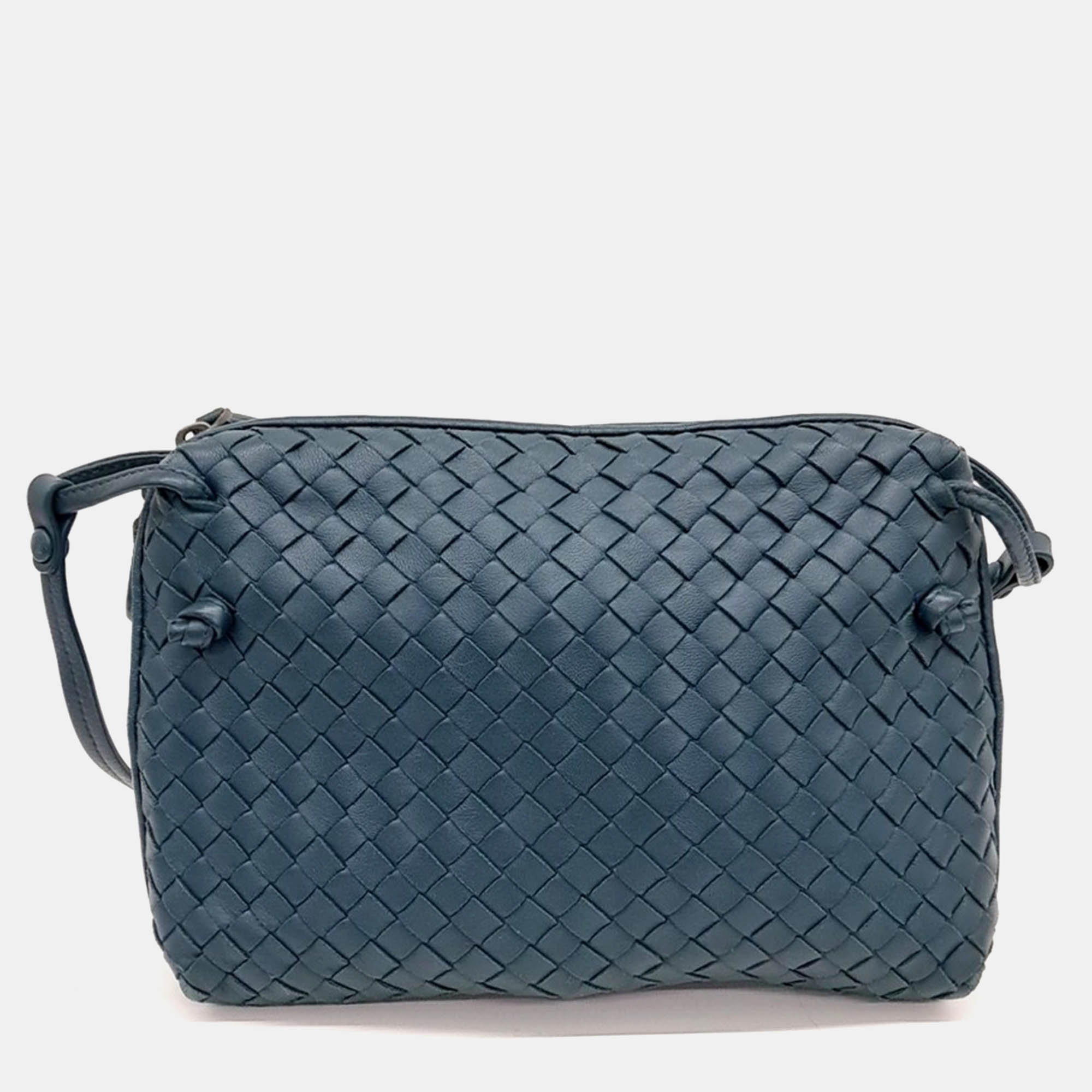 

Bottega Veneta Blue Leather Bottega Veneta mesh Crossbody bag