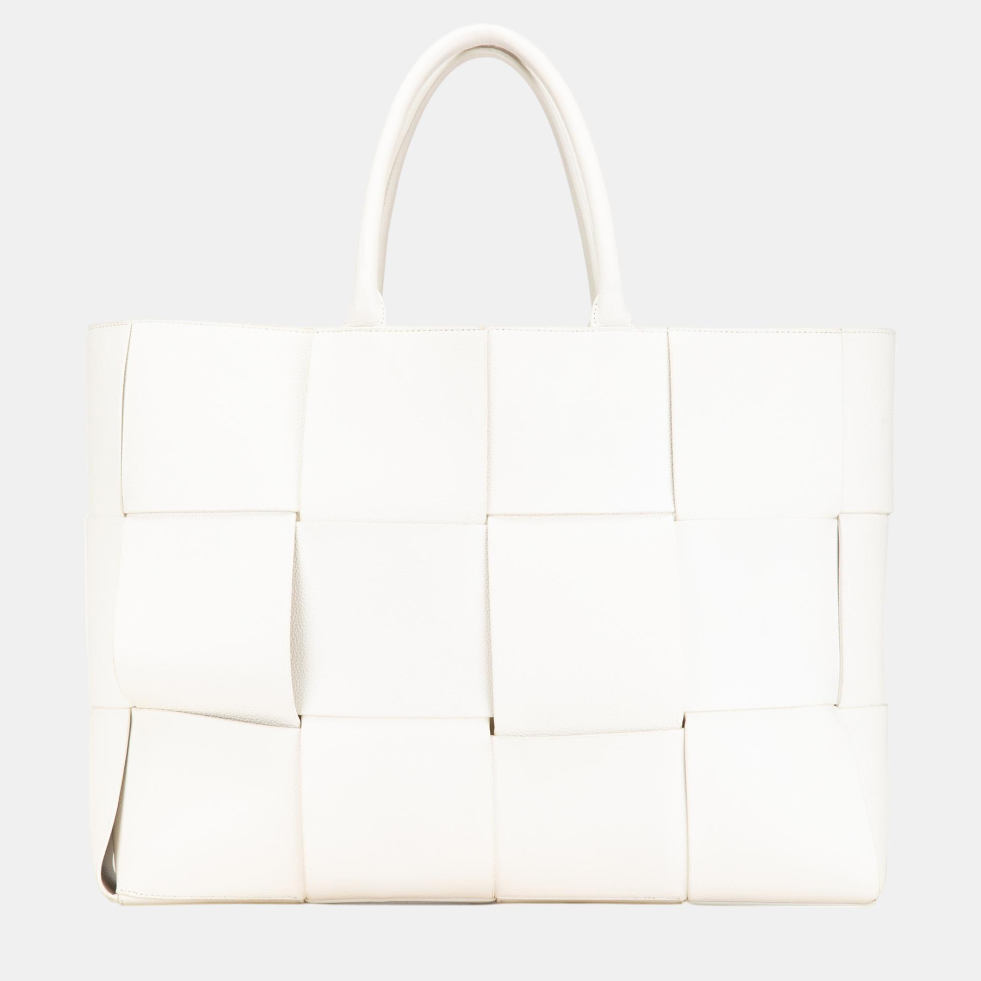 

Bottega Veneta White Large Intreccio Arco Tote