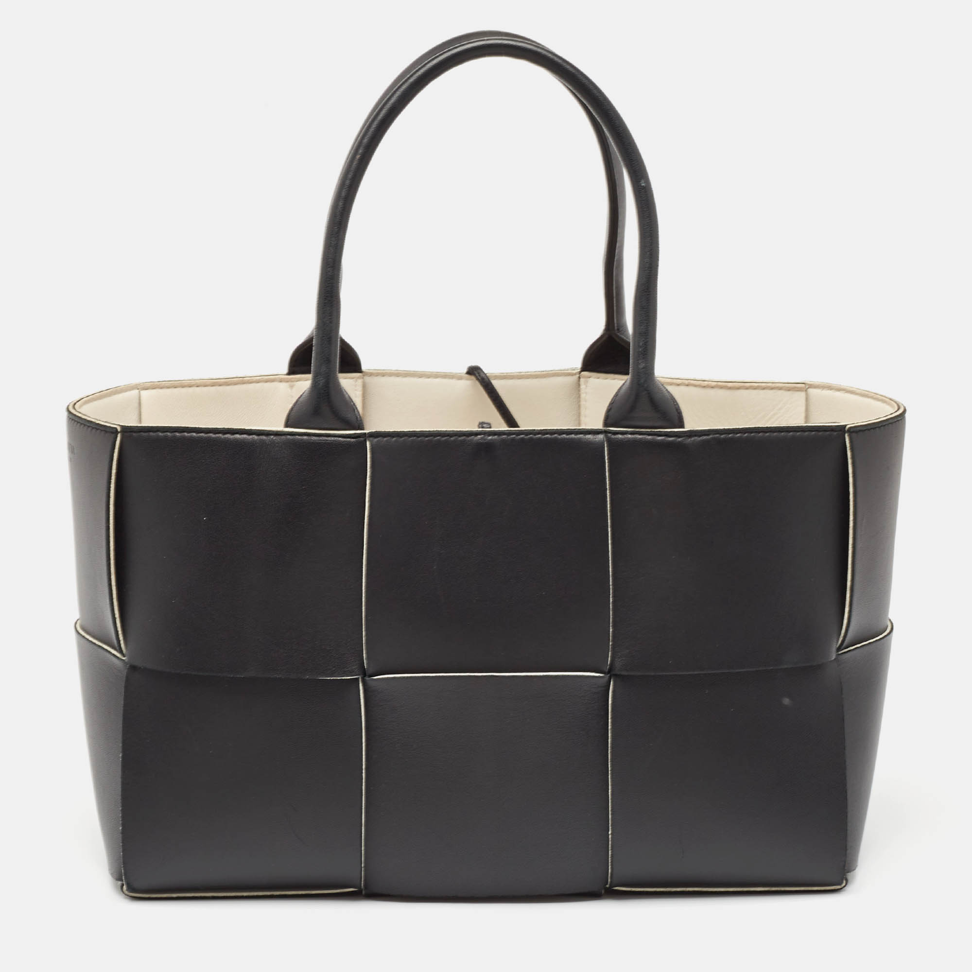 

Bottega Veneta Black Intreccio Leather Small Arco Tote