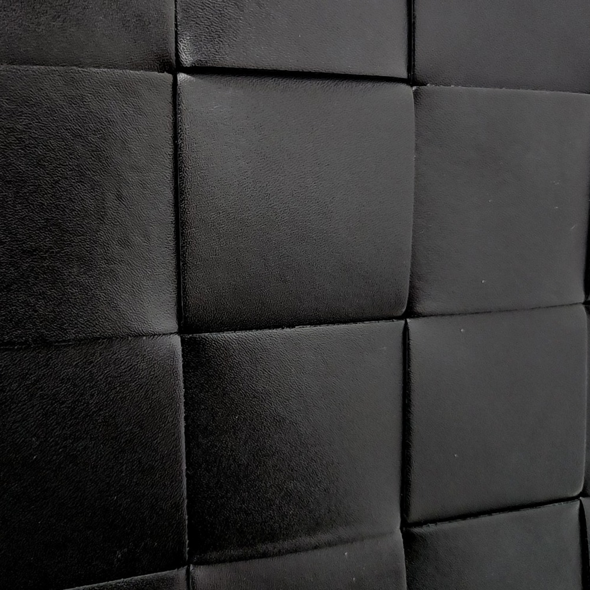 Bottega Veneta Black Leather Mesh Clutch 