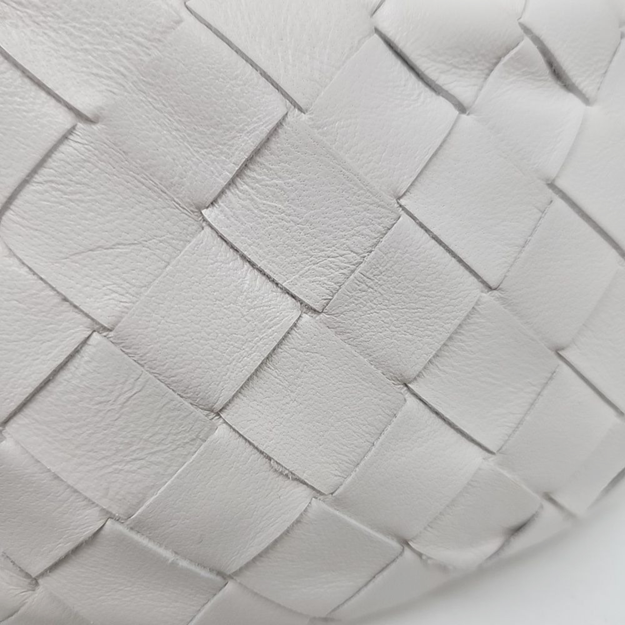Bottega Veneta White Leather Candy BV Jody bag 