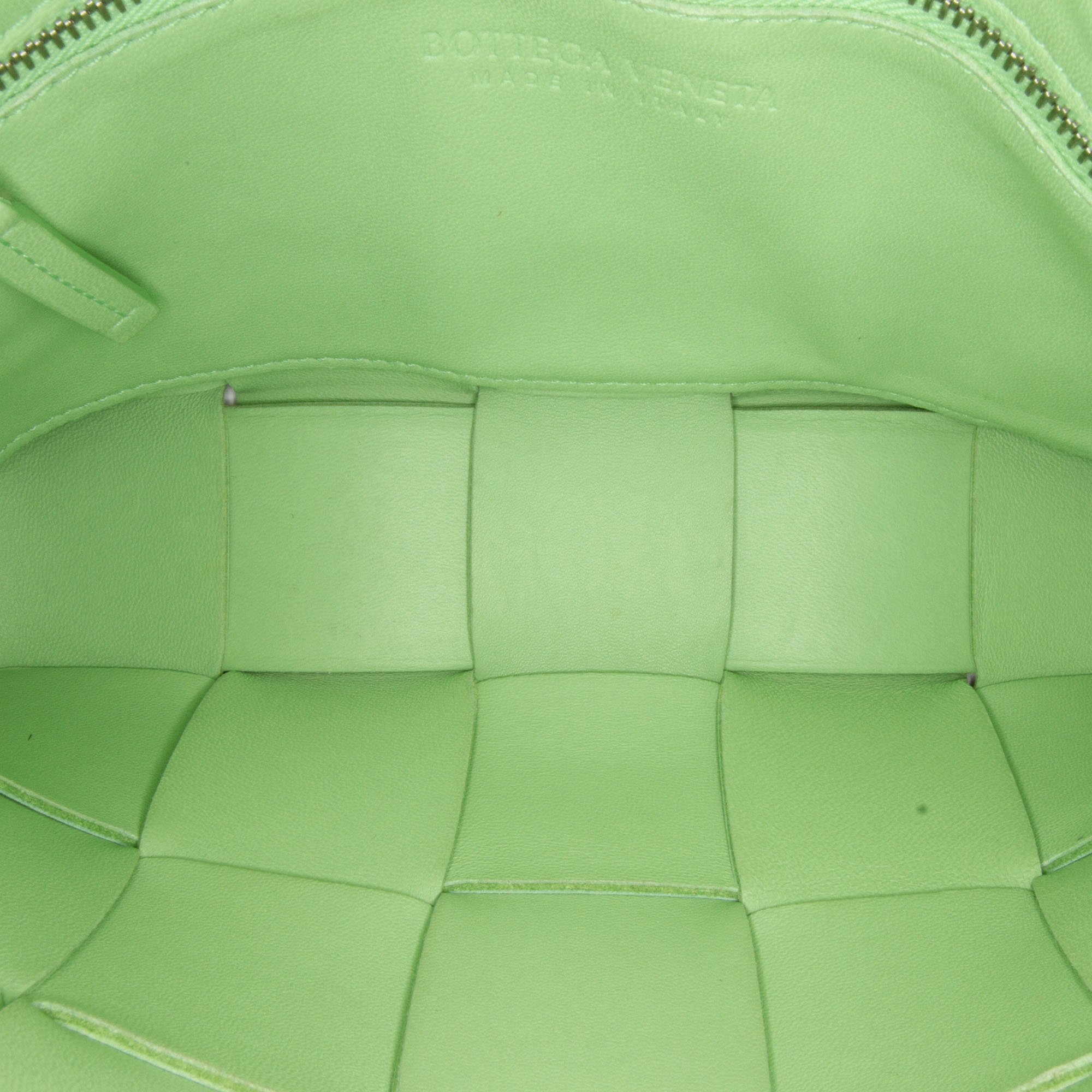 Bottega Veneta Green Nappa Intrecciato Cassette Crossbody 