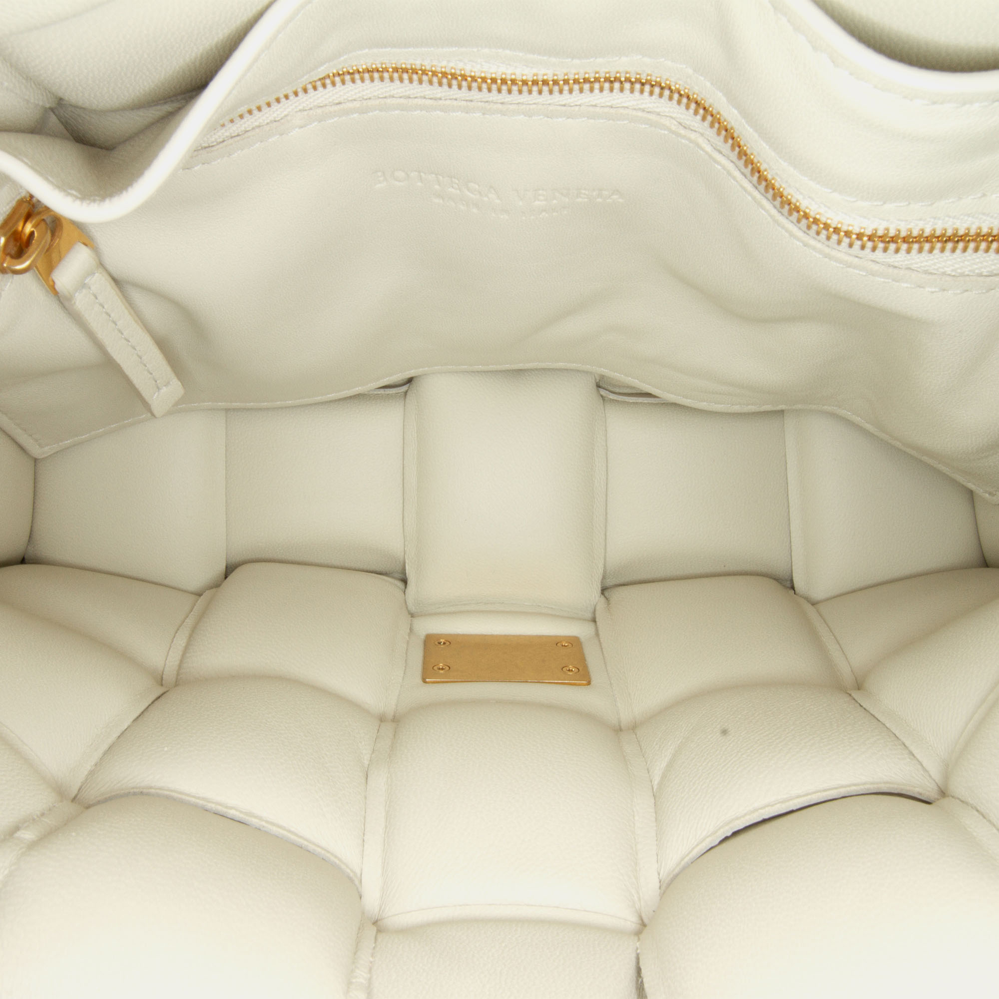 Bottega Veneta White Nappa Intrecciato Padded Cassette Crossbody 
