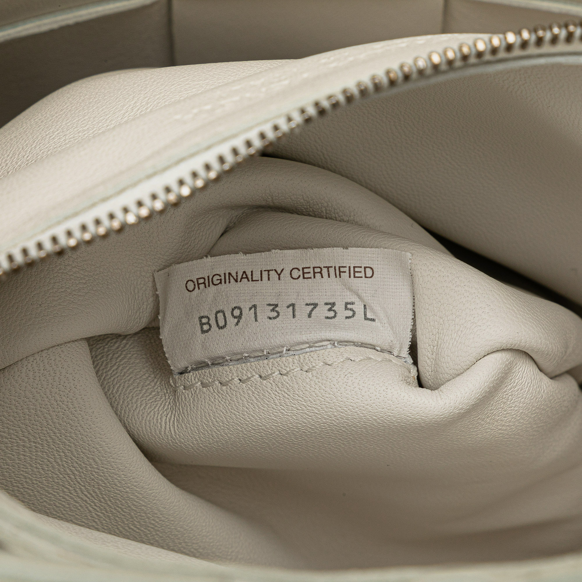 Bottega Veneta White Nappa Intrecciato Cassette Messenger 