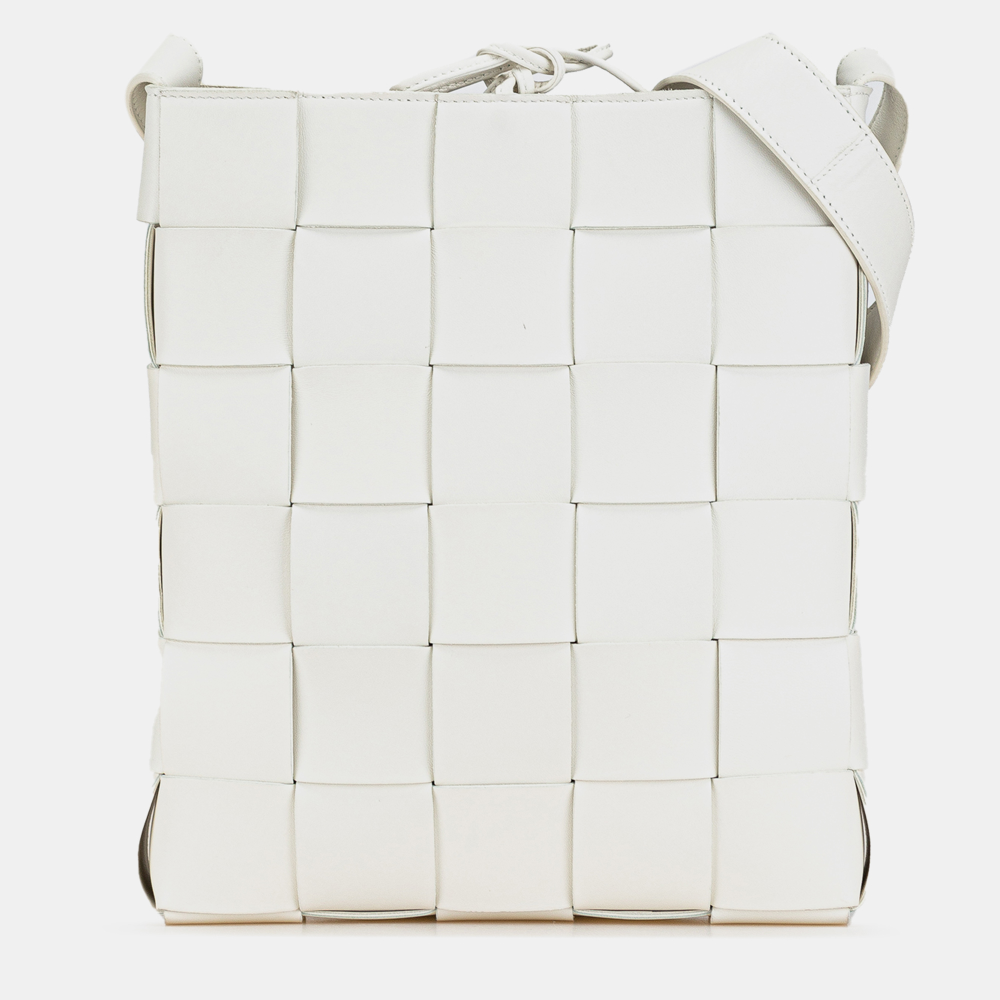 

Bottega Veneta White Nappa Intrecciato Cassette Messenger