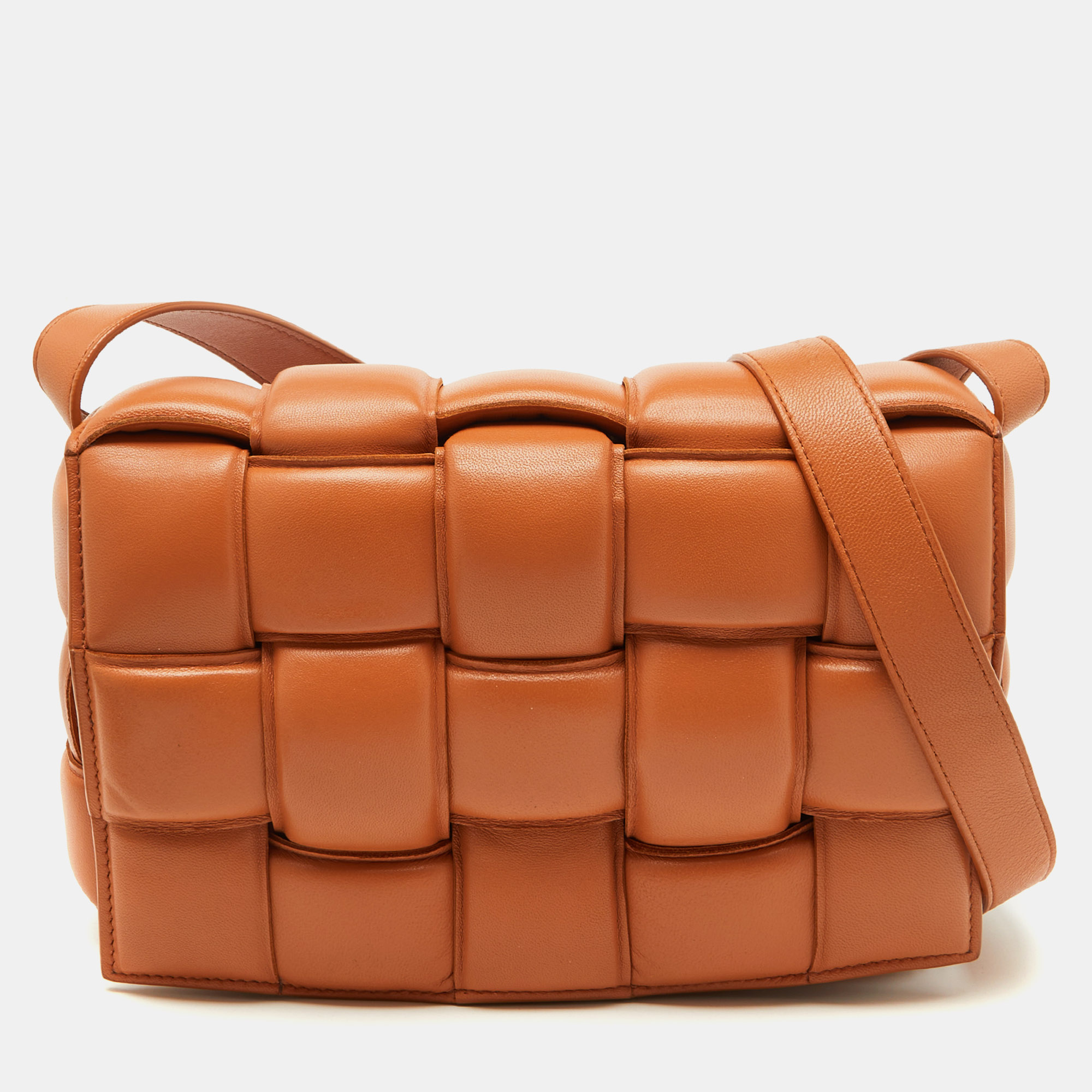 

Bottega Veneta Pale Orange Leather Padded Cassette Flap Shoulder Bag