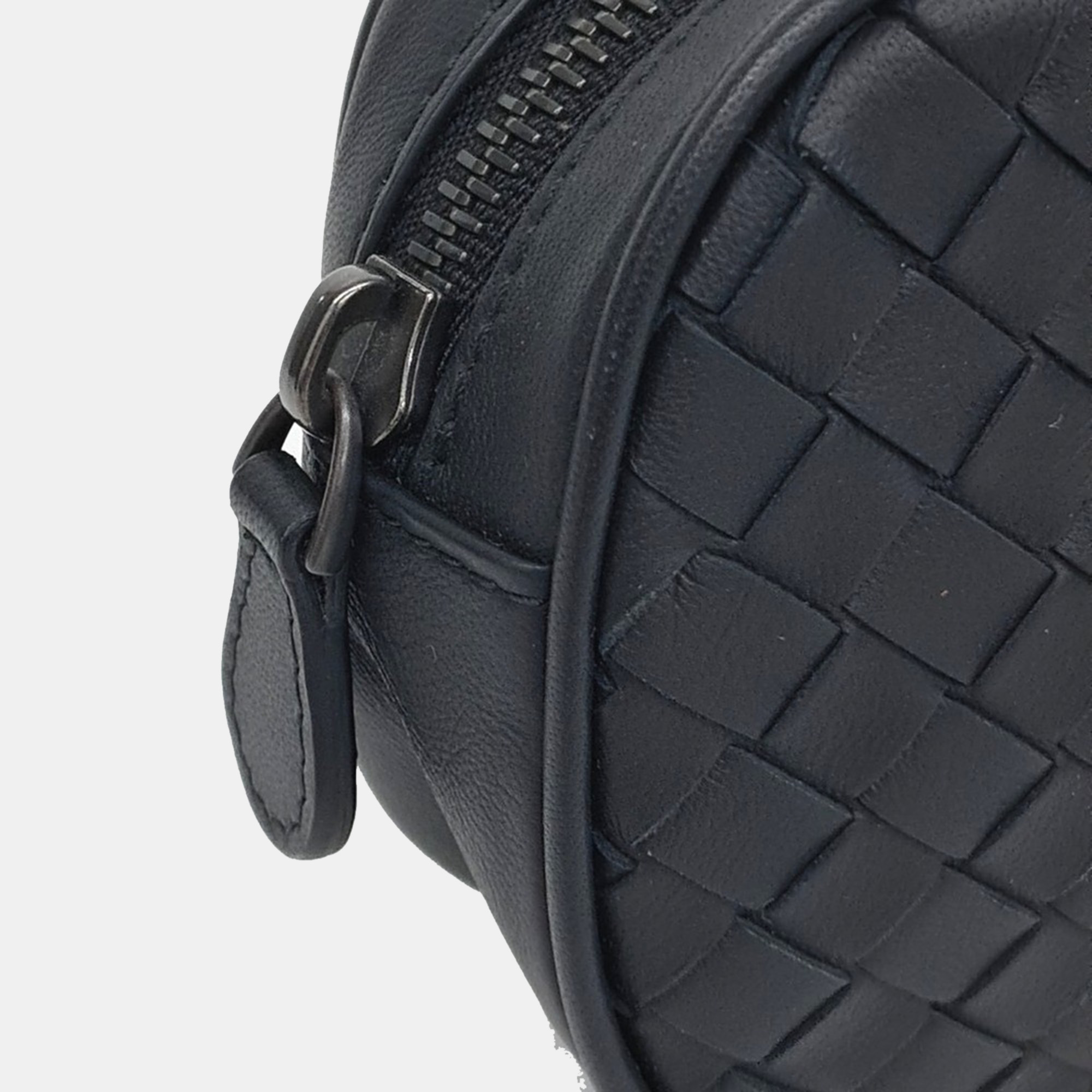 Bottega Veneta Black Leather belt bag 