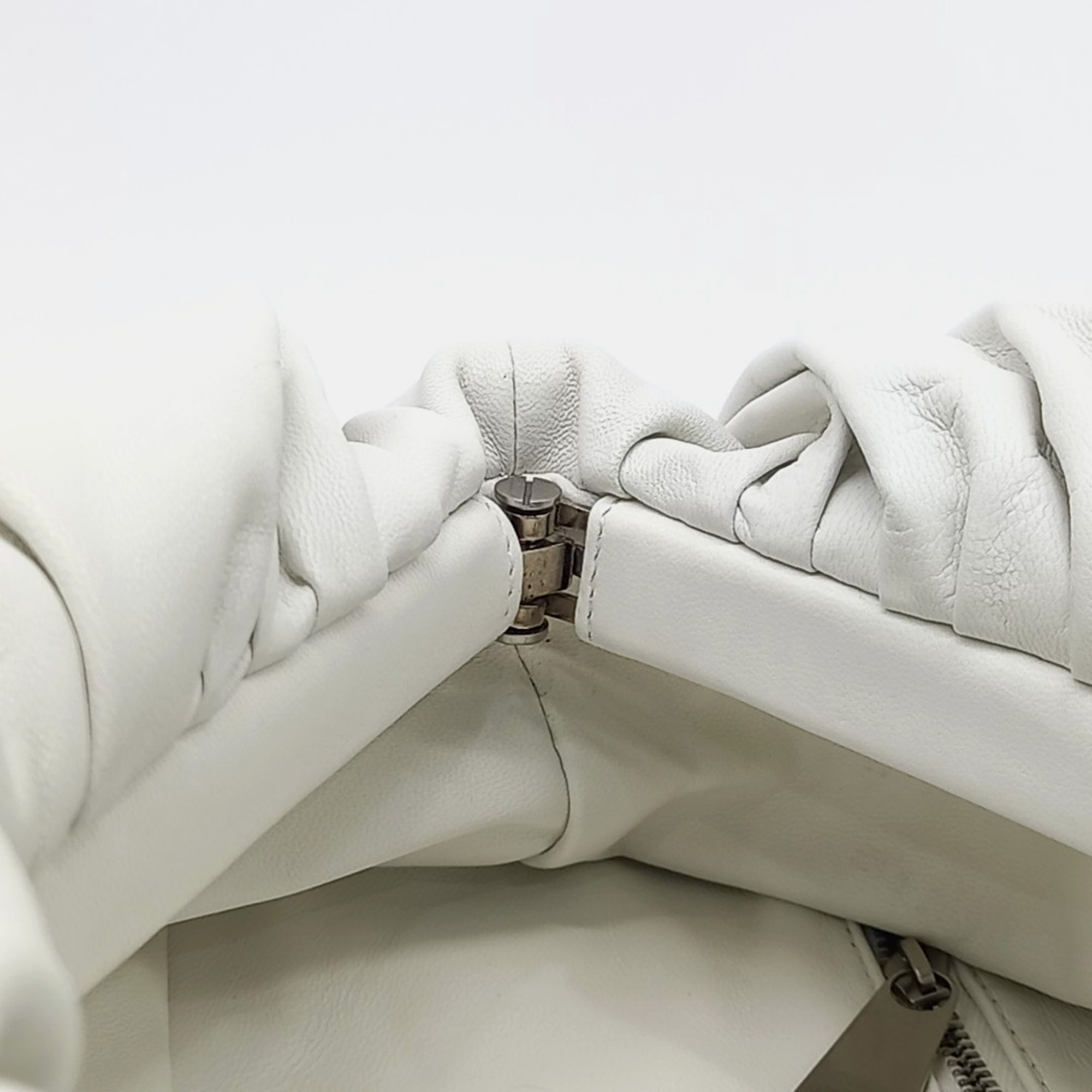 Bottega Veneta White Leather belt bag 