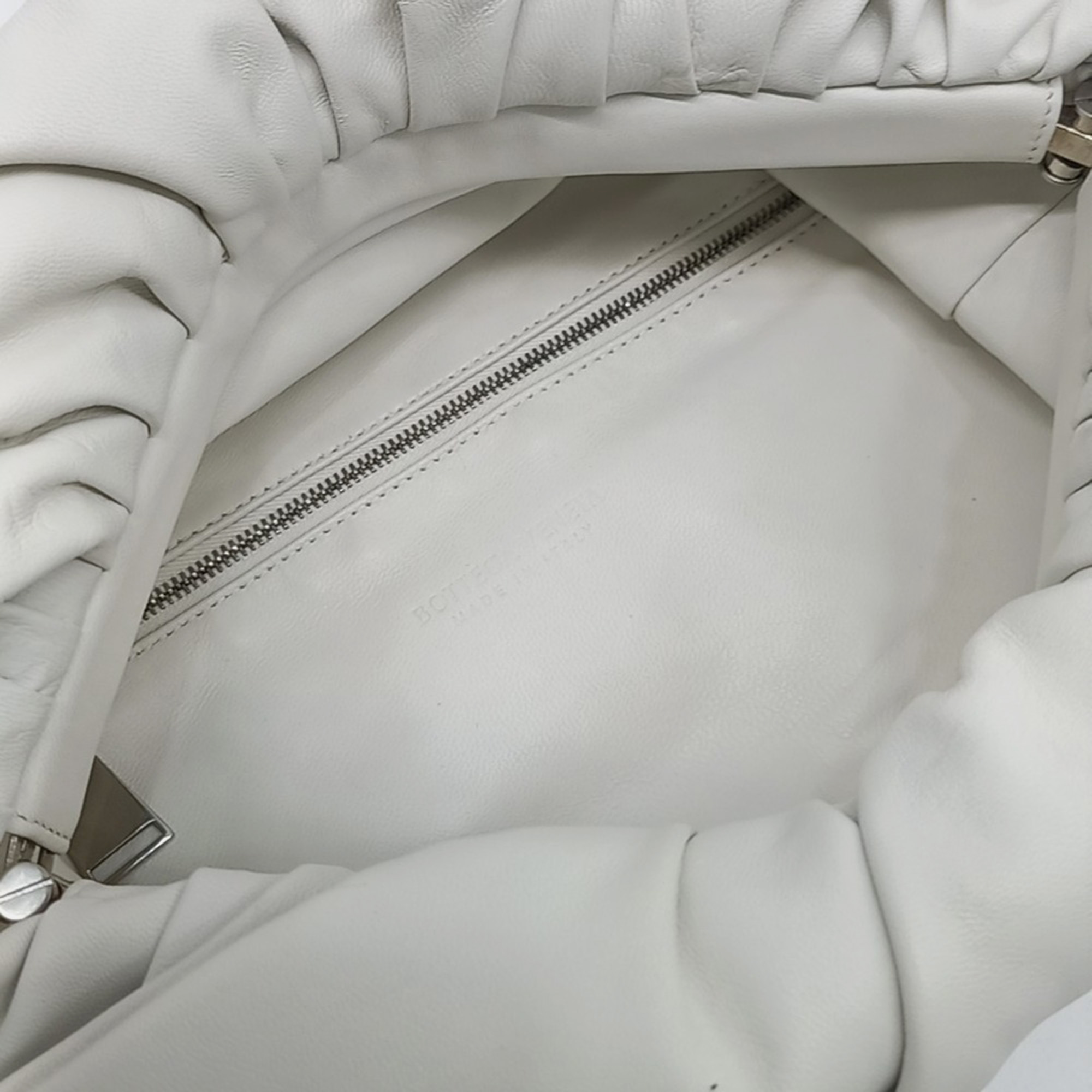 Bottega Veneta White Leather belt bag 