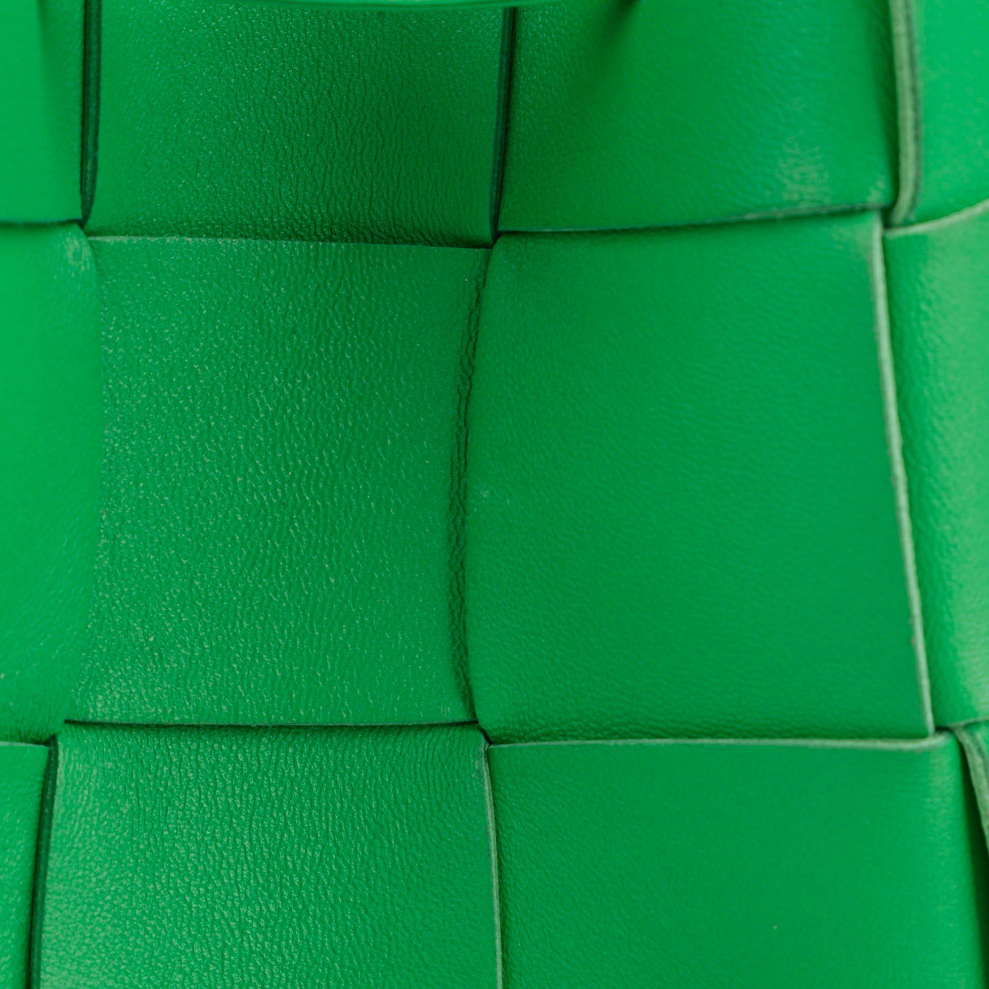 Bottega Veneta Small Parakeet Intrecciato Leather Cassette Bucket Shoulder Bag 