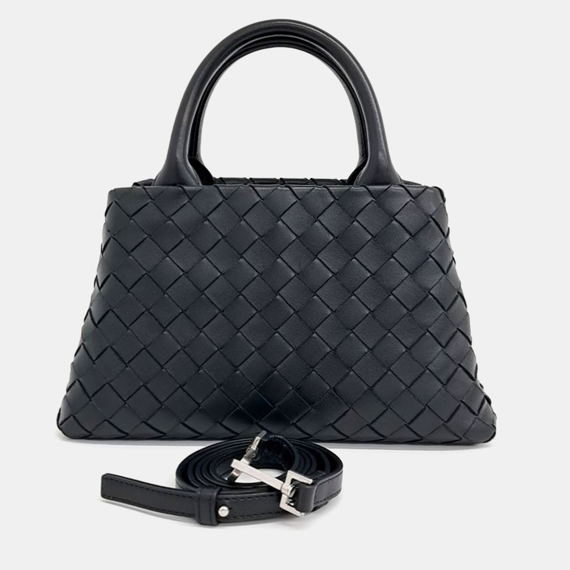 

Bottega Veneta Black Leather Mesh New Roman Bag