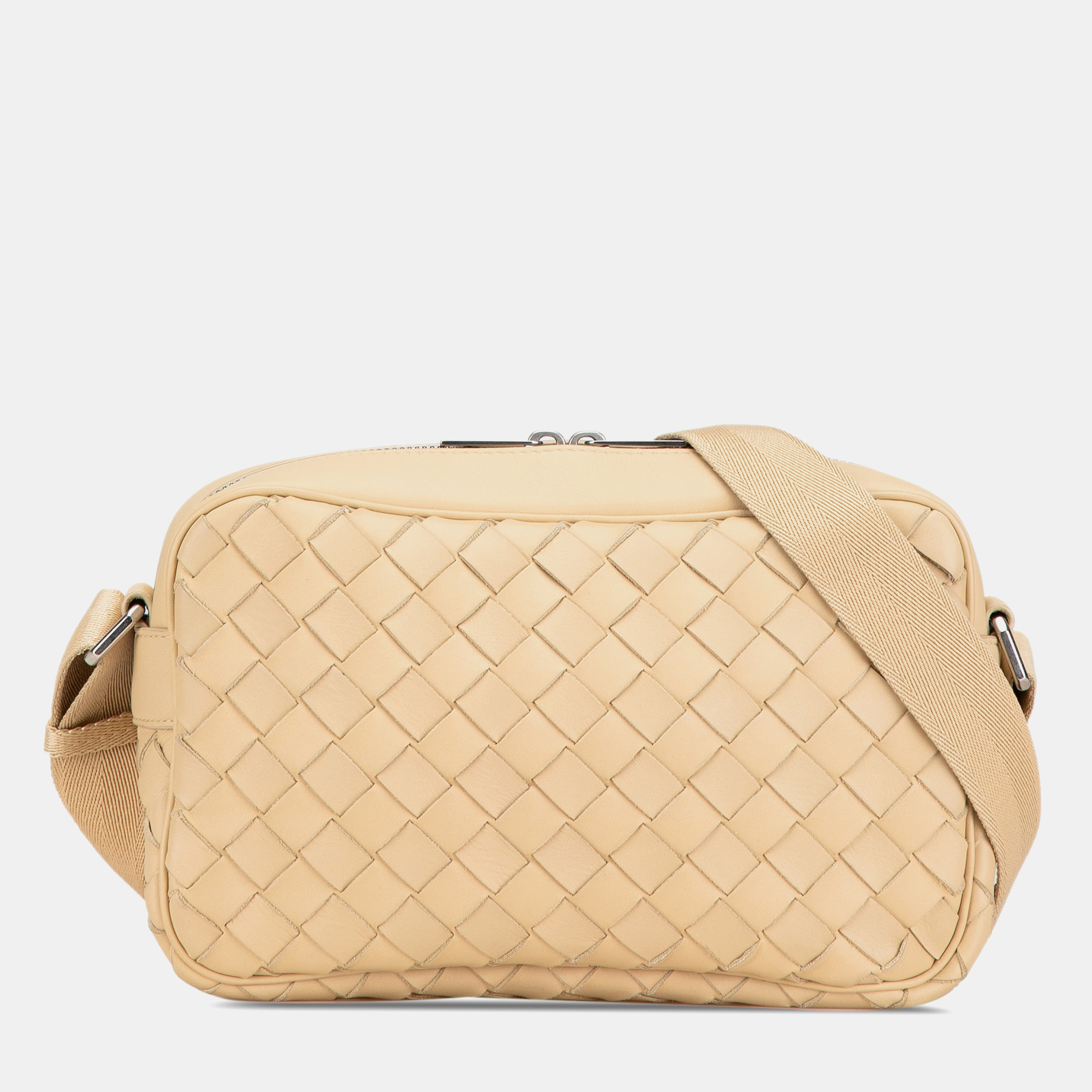 

Bottega Veneta Beige Intrecciato Camera Bag