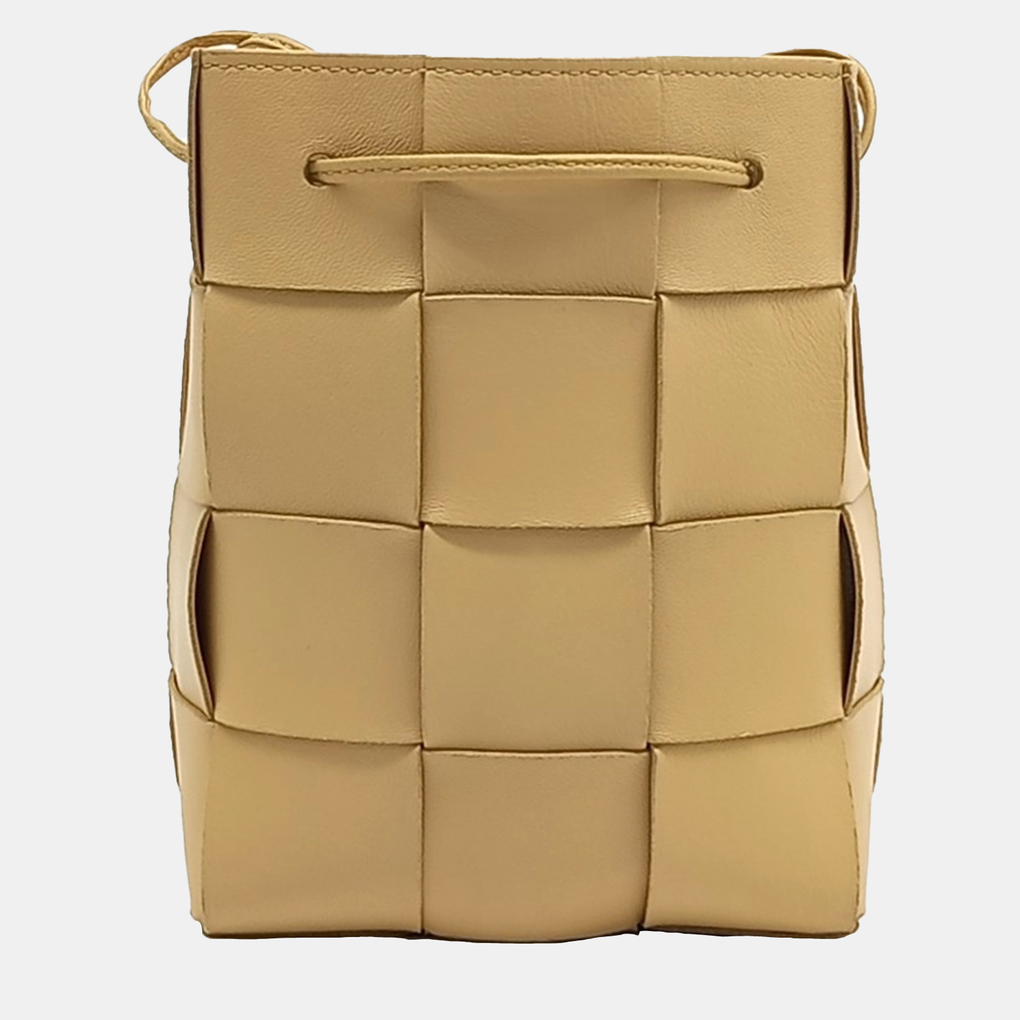 

Bottega Veneta Beige Leather Cassette Bucket Bag