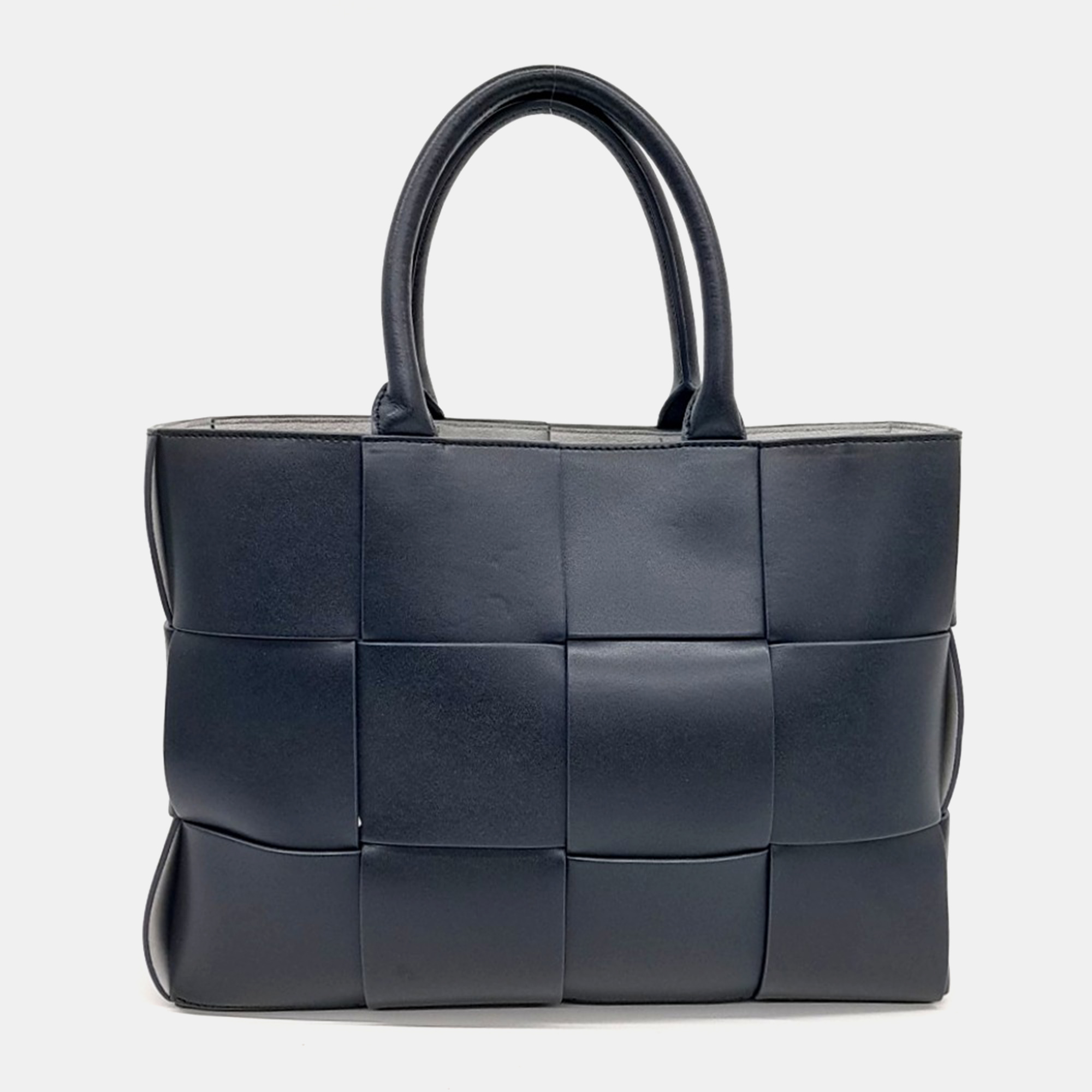

Bottega Veneta Navy Blue Leather Arco Tote and Shoulder Bag